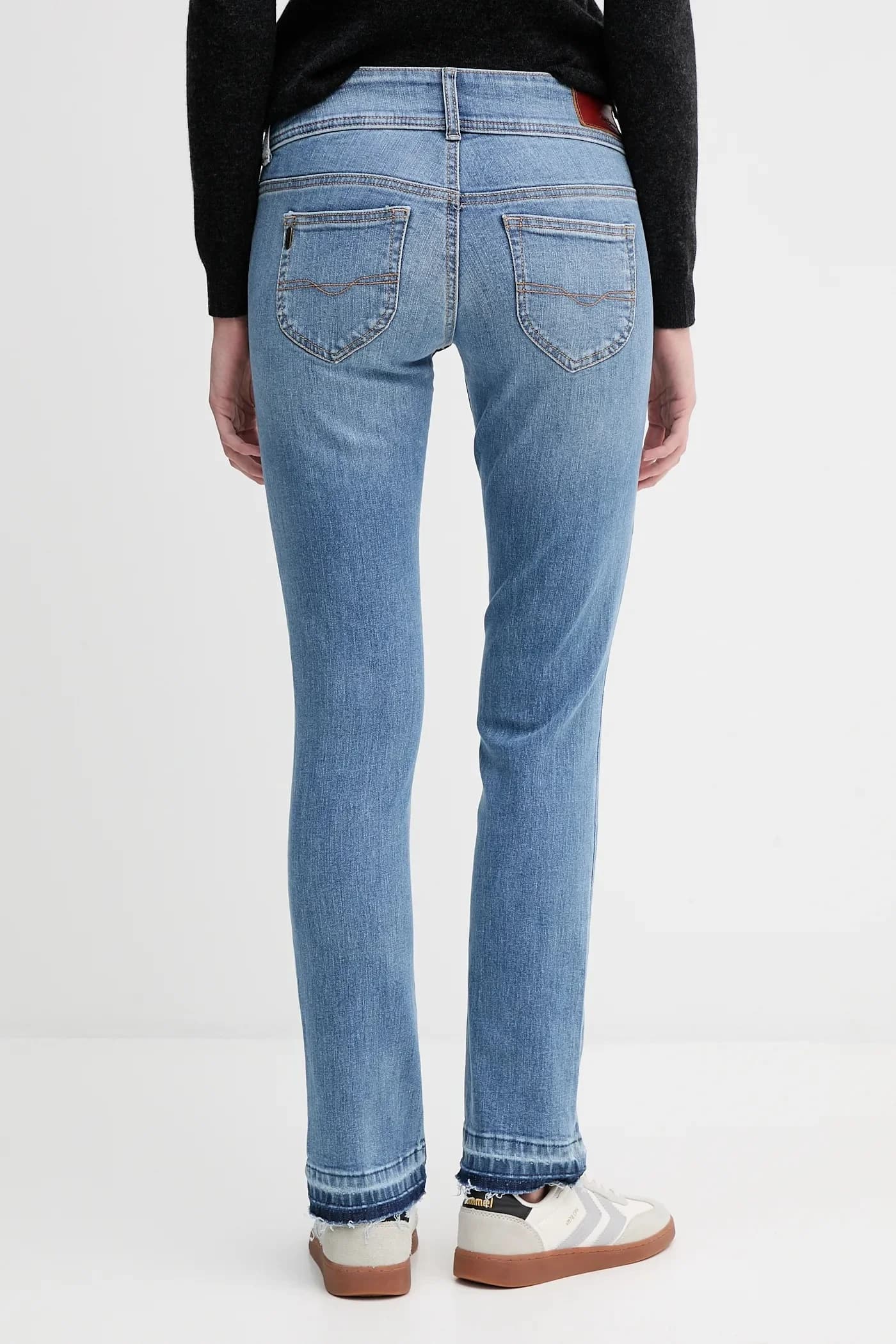 Джинсы - фото 3