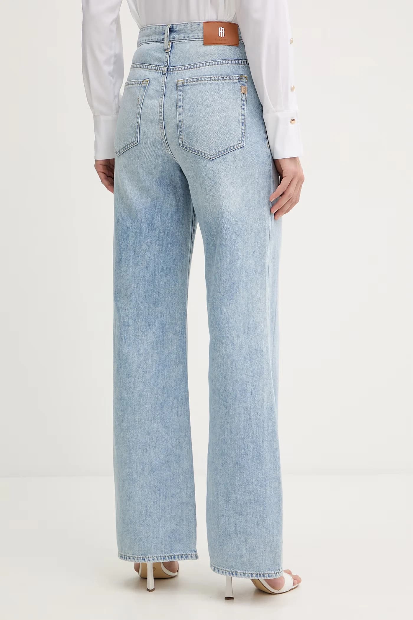 Джинсы - фото 3