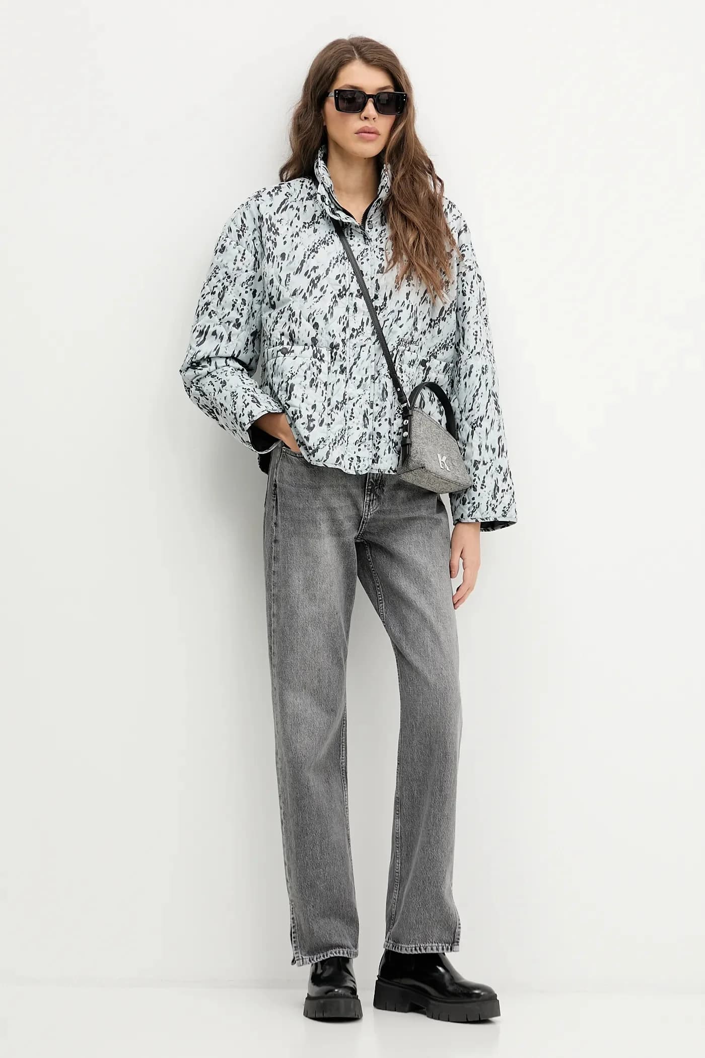 Джинсы - фото 2