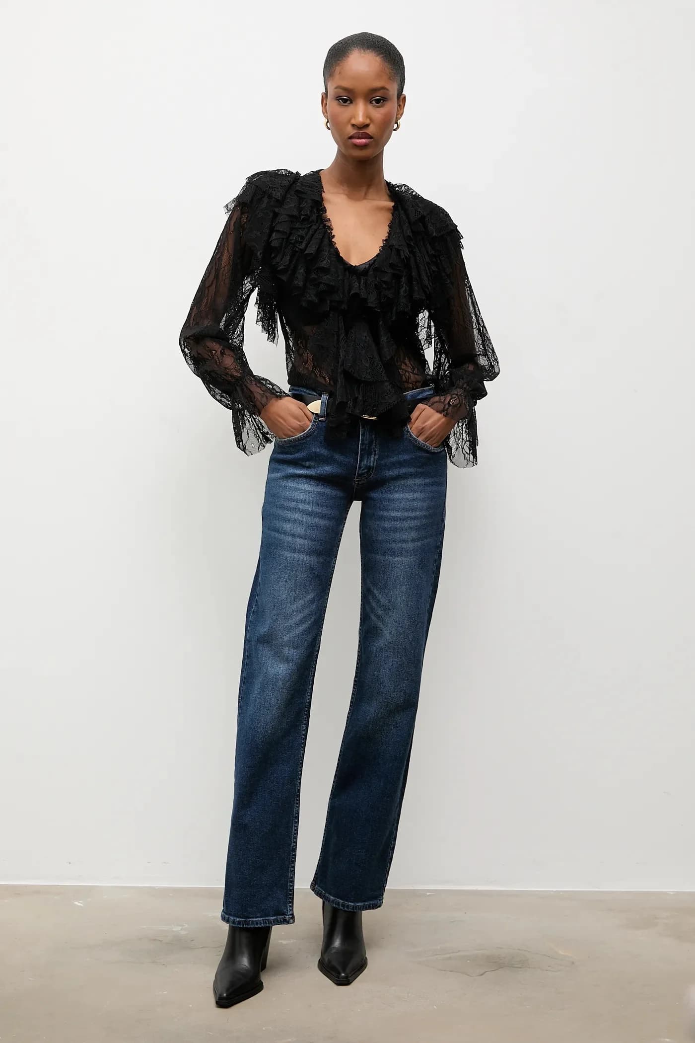 Джинсы - фото 2