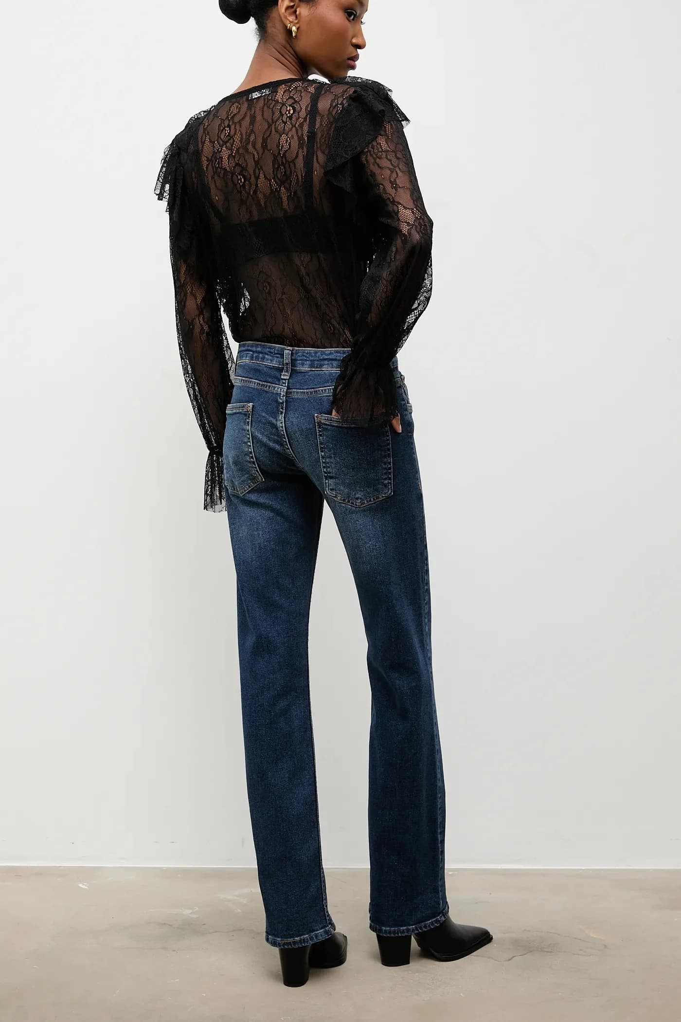 Джинсы - фото 3