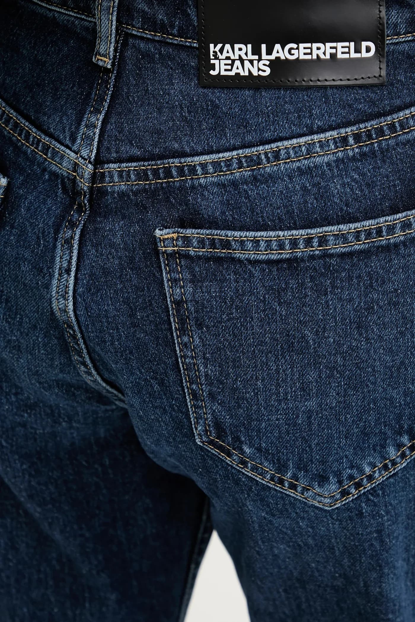 Джинсы - фото 4