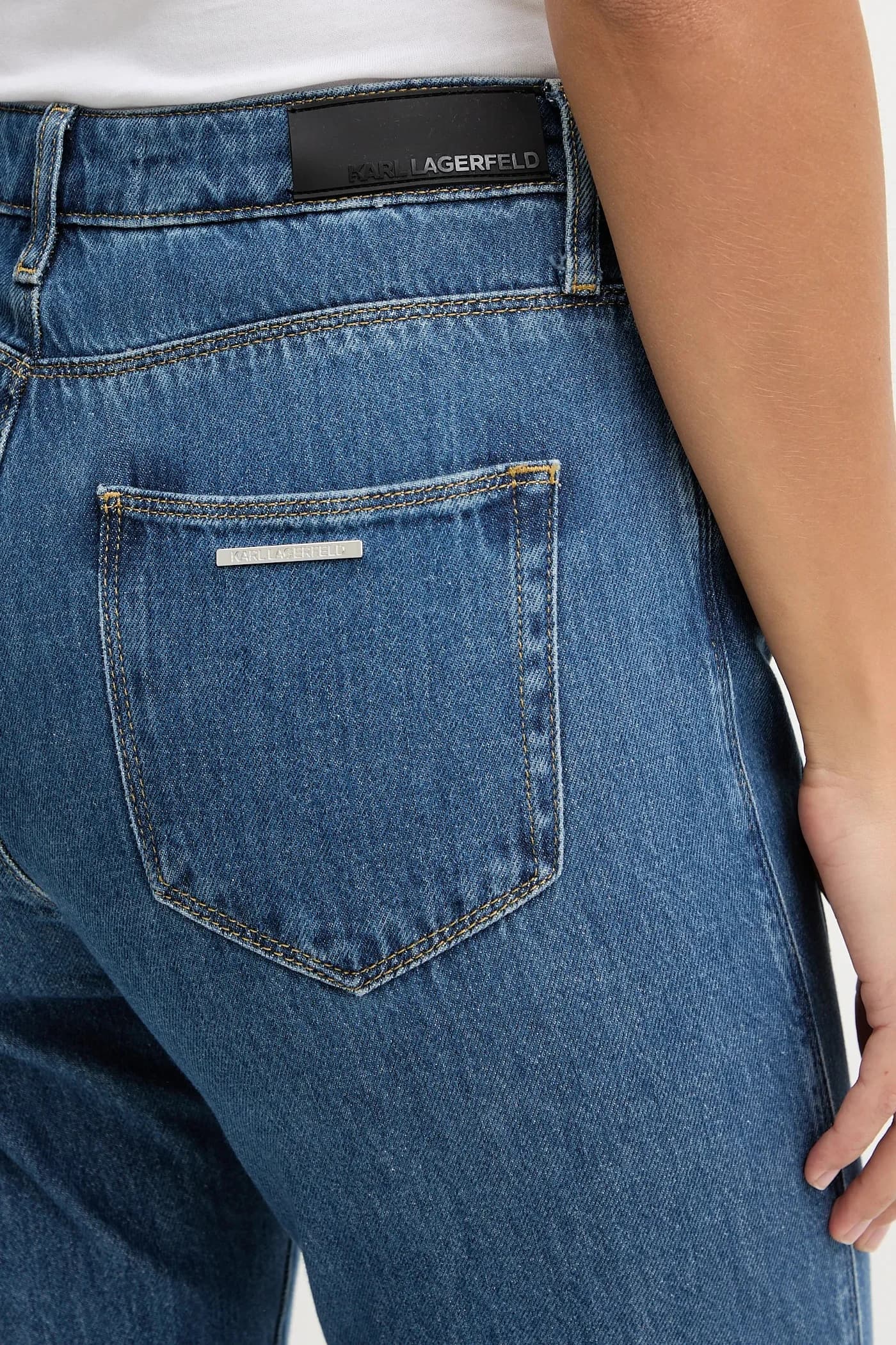 Джинсы - фото 4