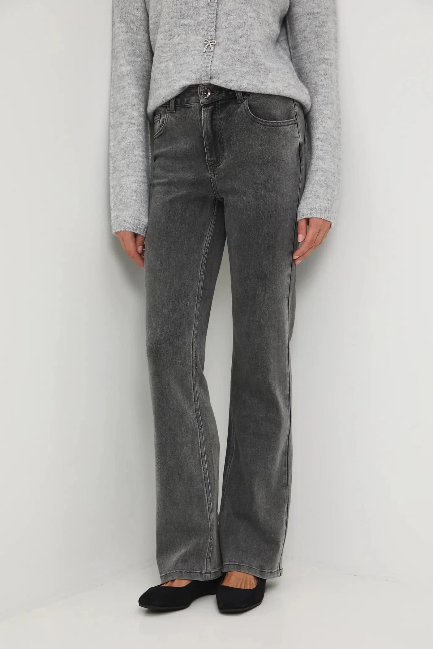 Джинсы - фото 2