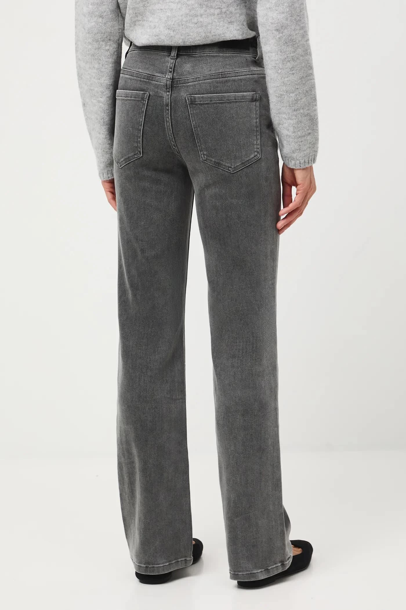 Джинсы - фото 3