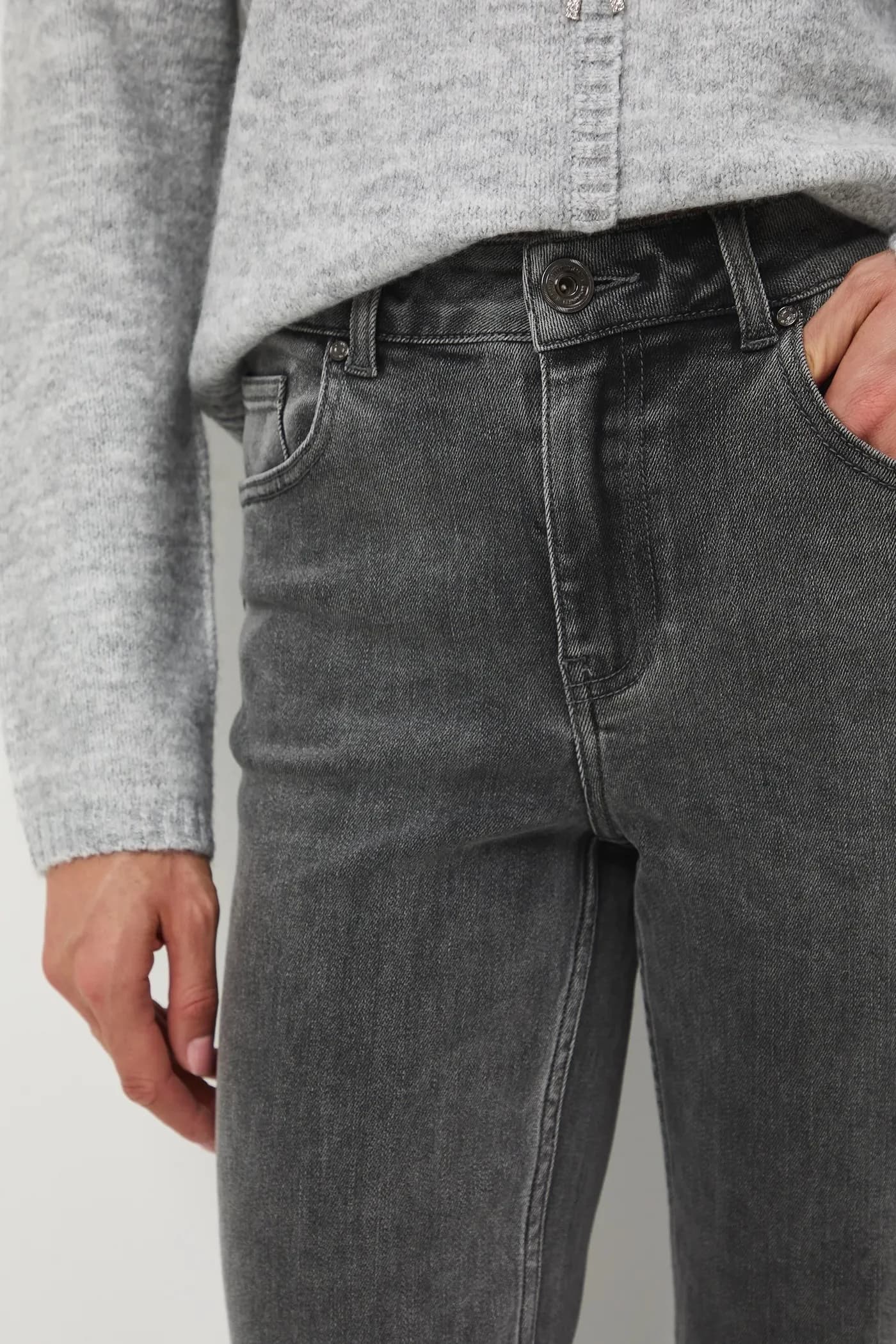 Джинсы - фото 4