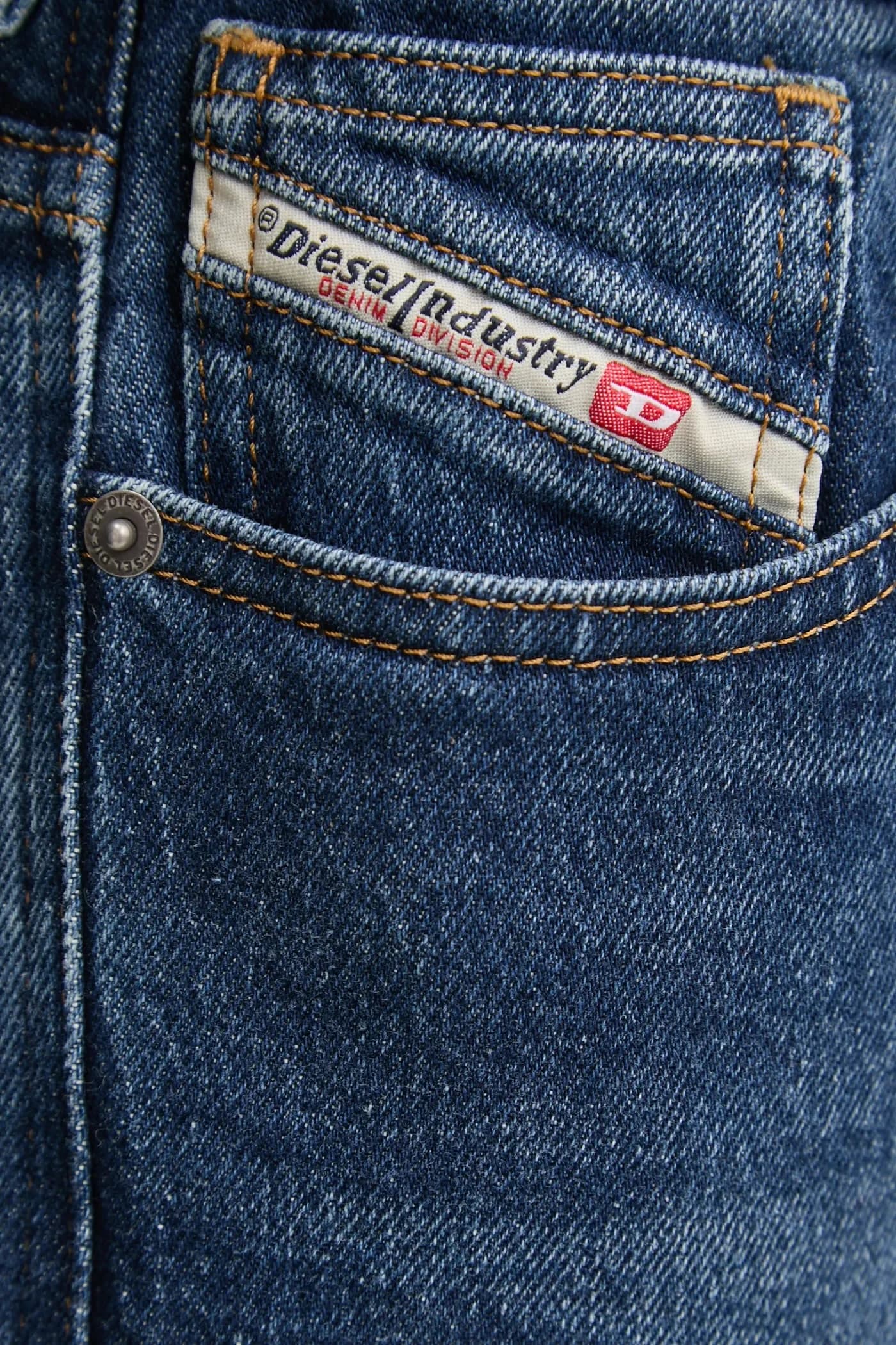 Джинсы - фото 4