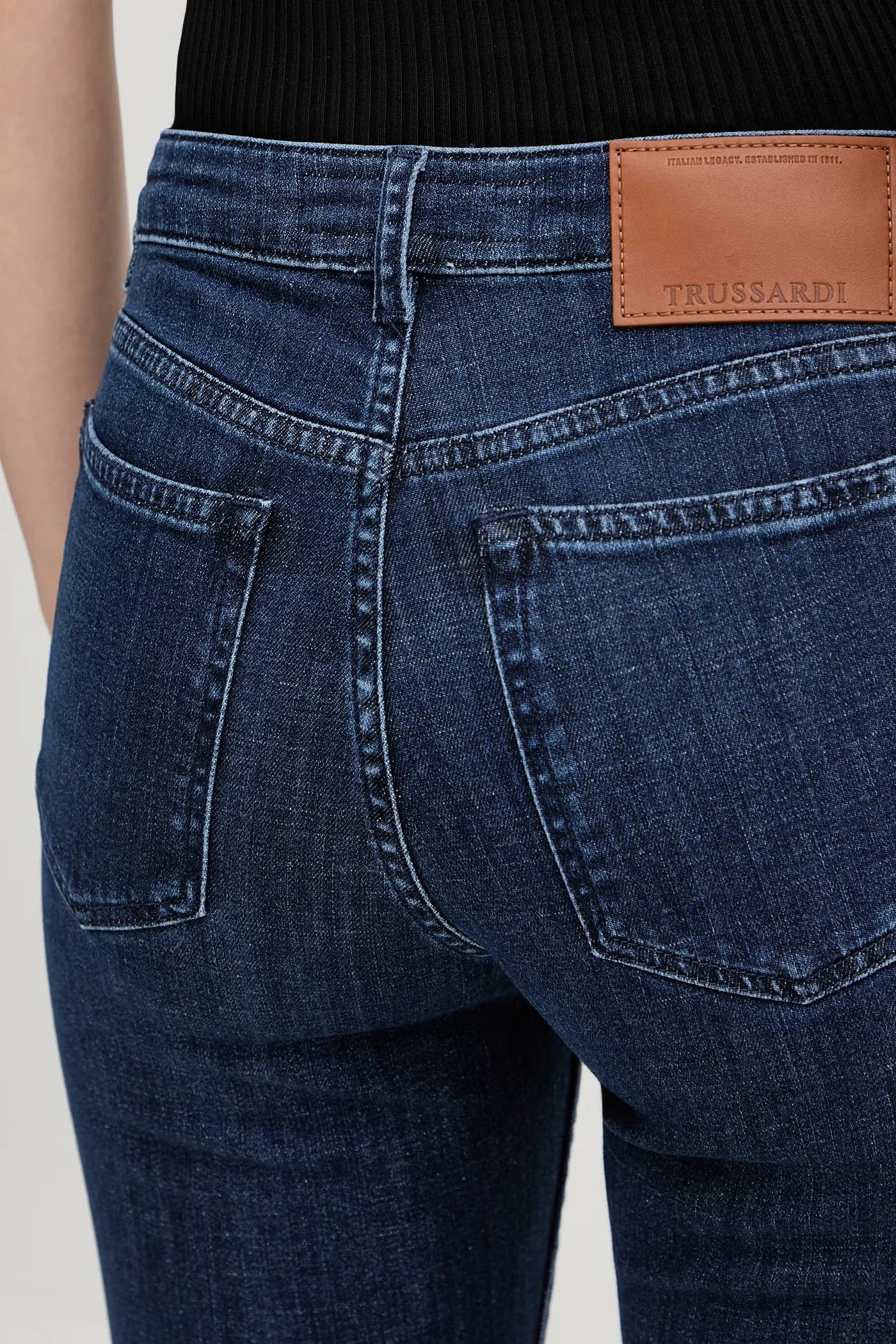 Джинсы - фото 4