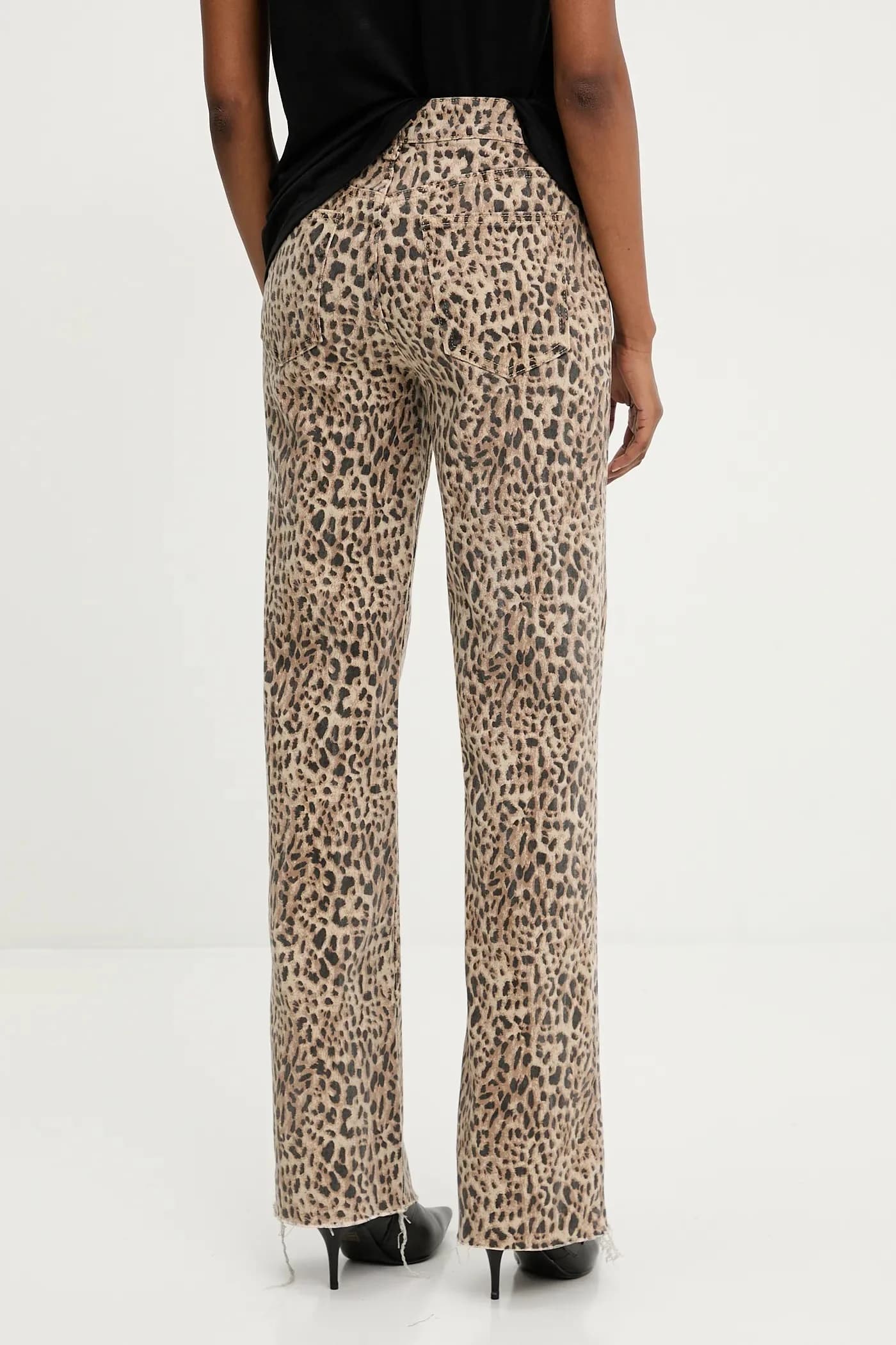 Джинсы - фото 3