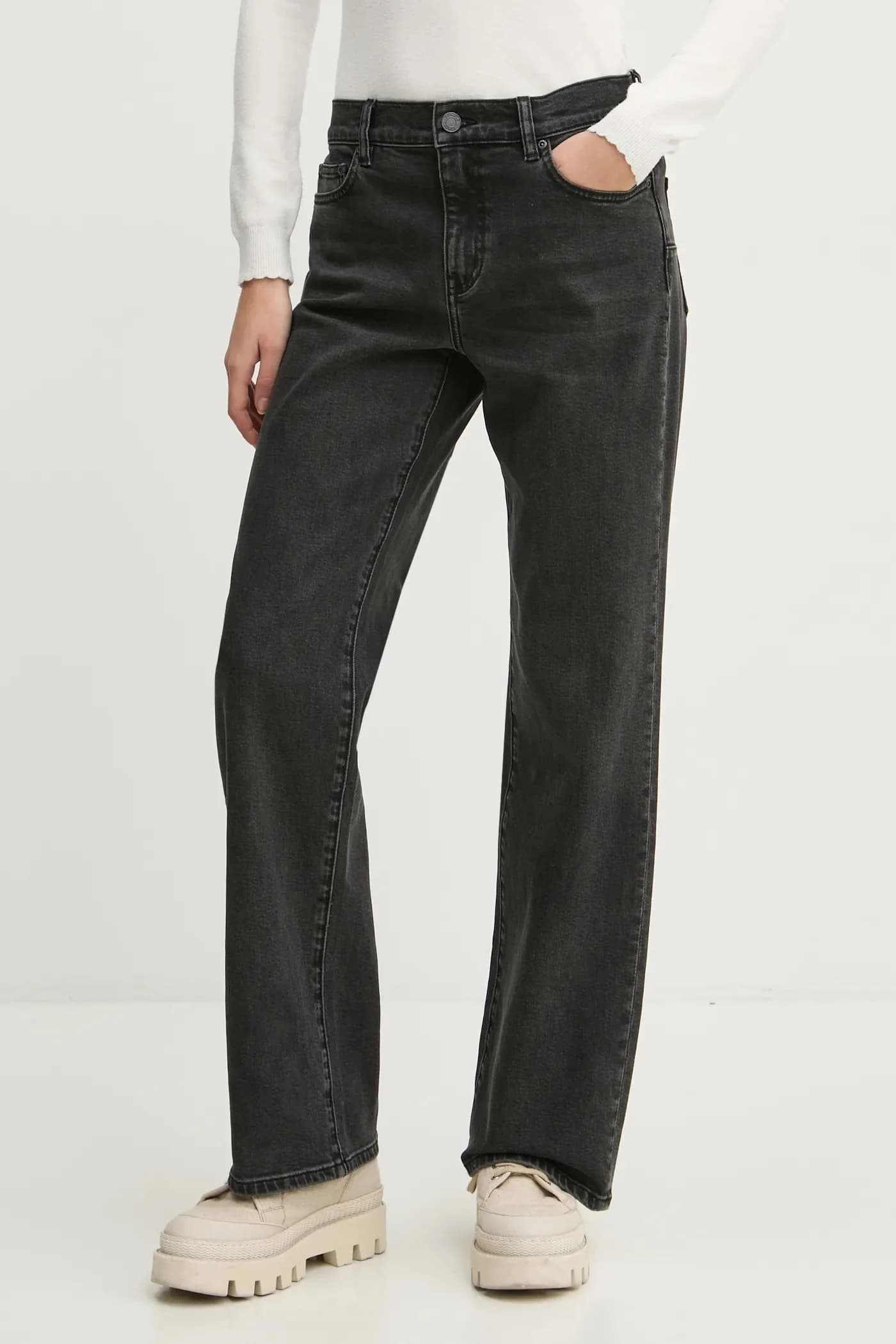 PURPLE BRAND SLIM ПРЯМЫЕ джинсы с вырезами на спине - фото 2