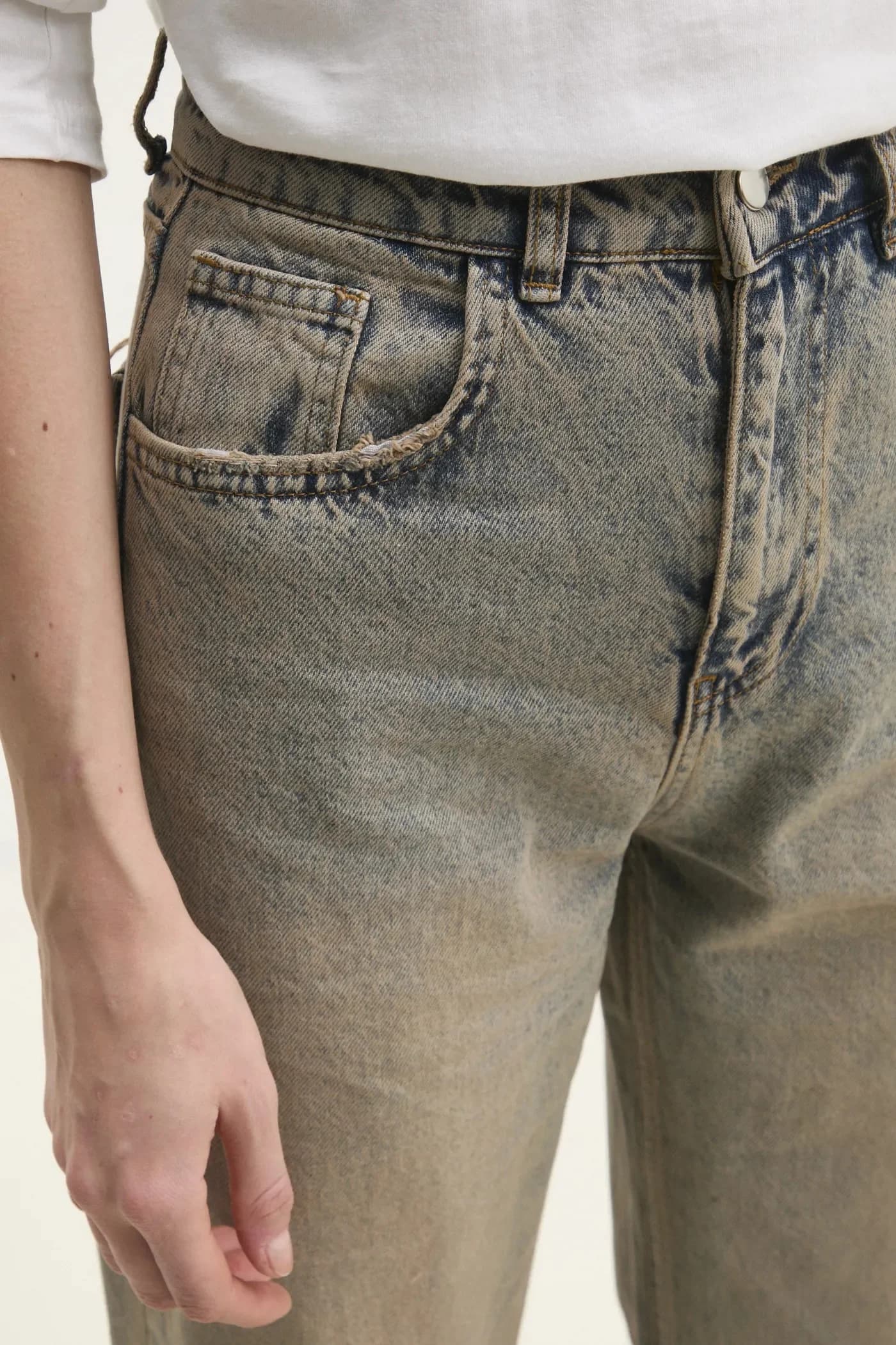 Джинсы - фото 4