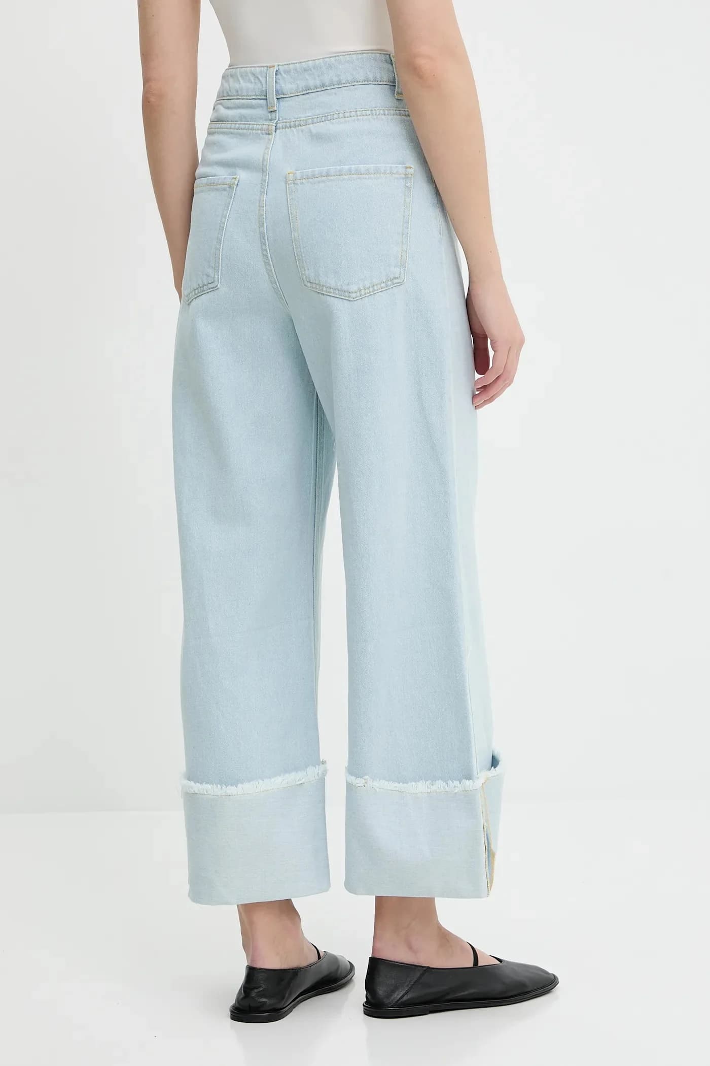 Джинсы - фото 3