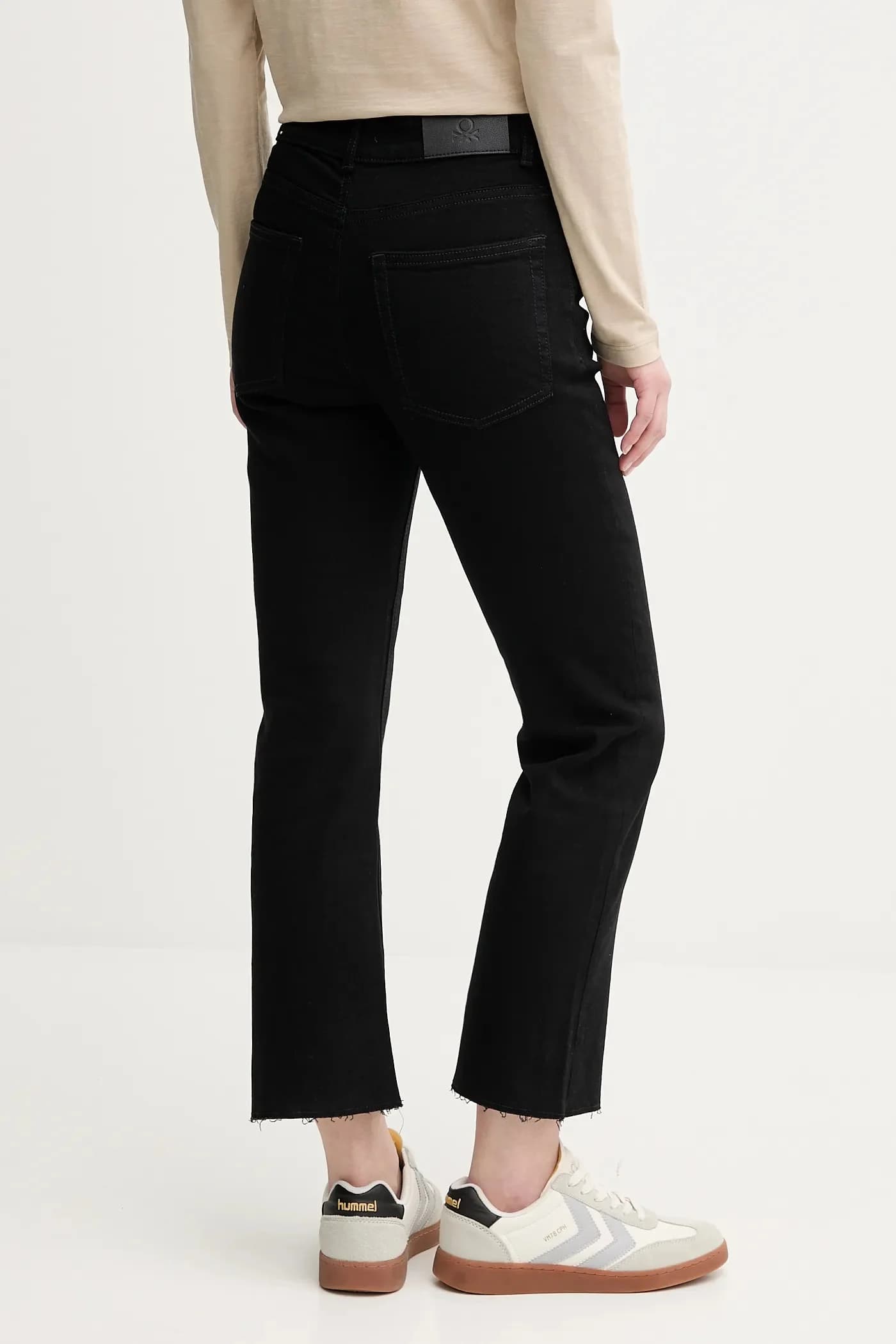 Джинсы - фото 3