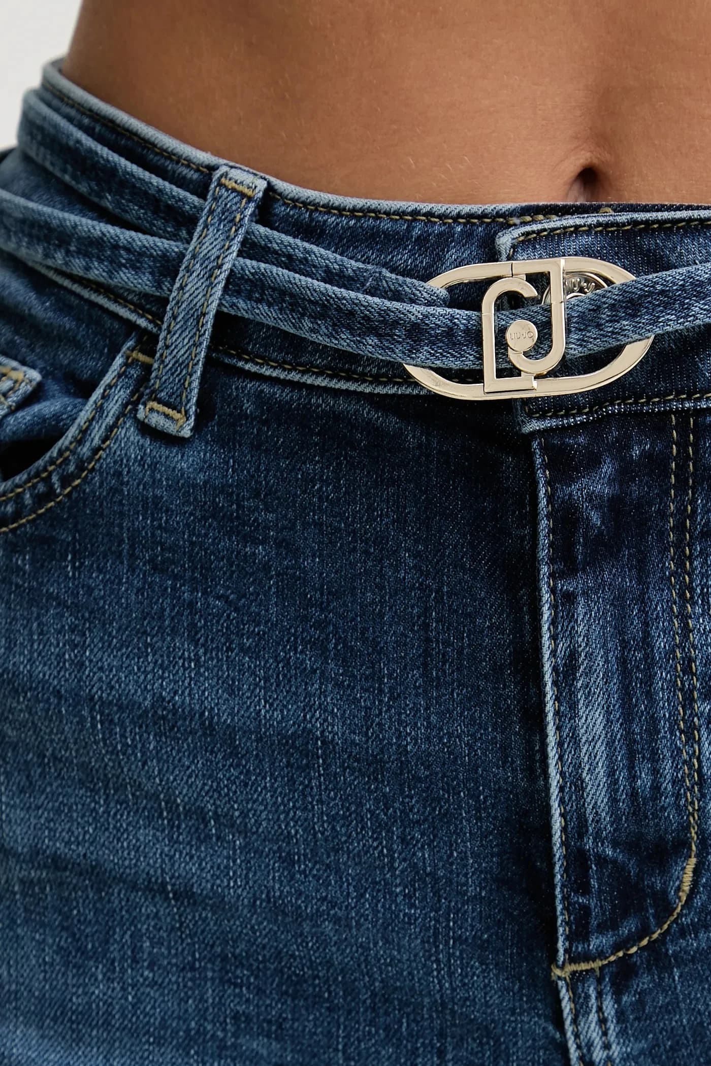 Джинсы - фото 4