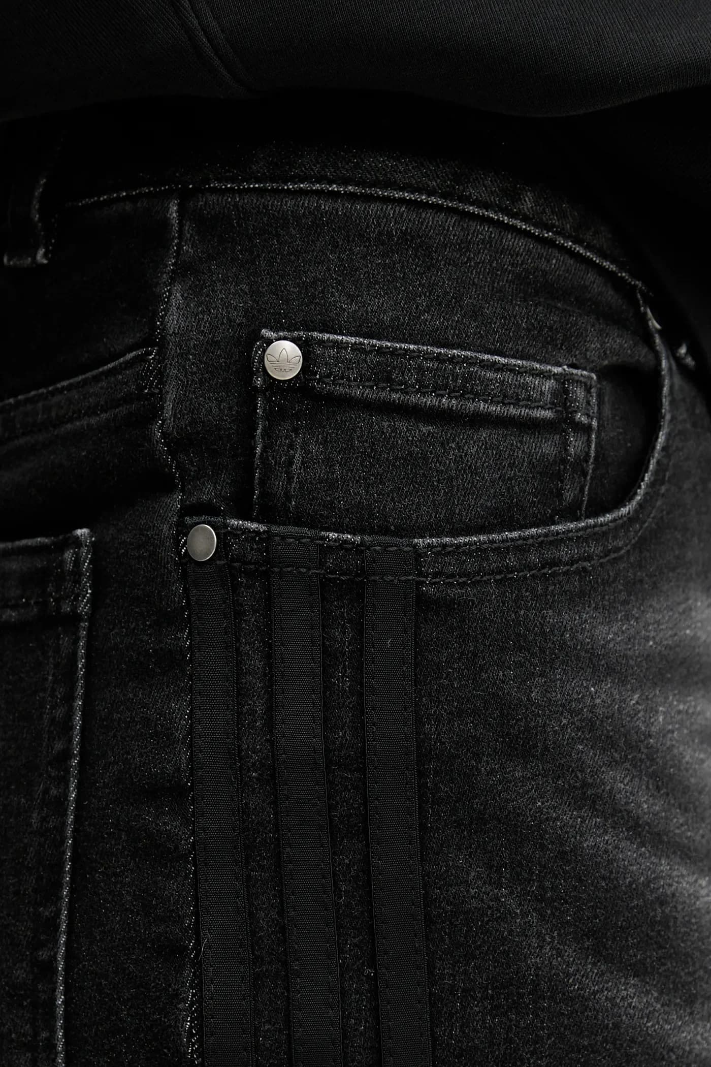 Узкие джинсовые джинсы - фото 5