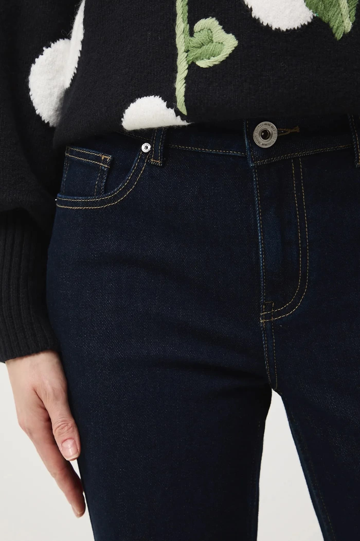 Джинсы - фото 4