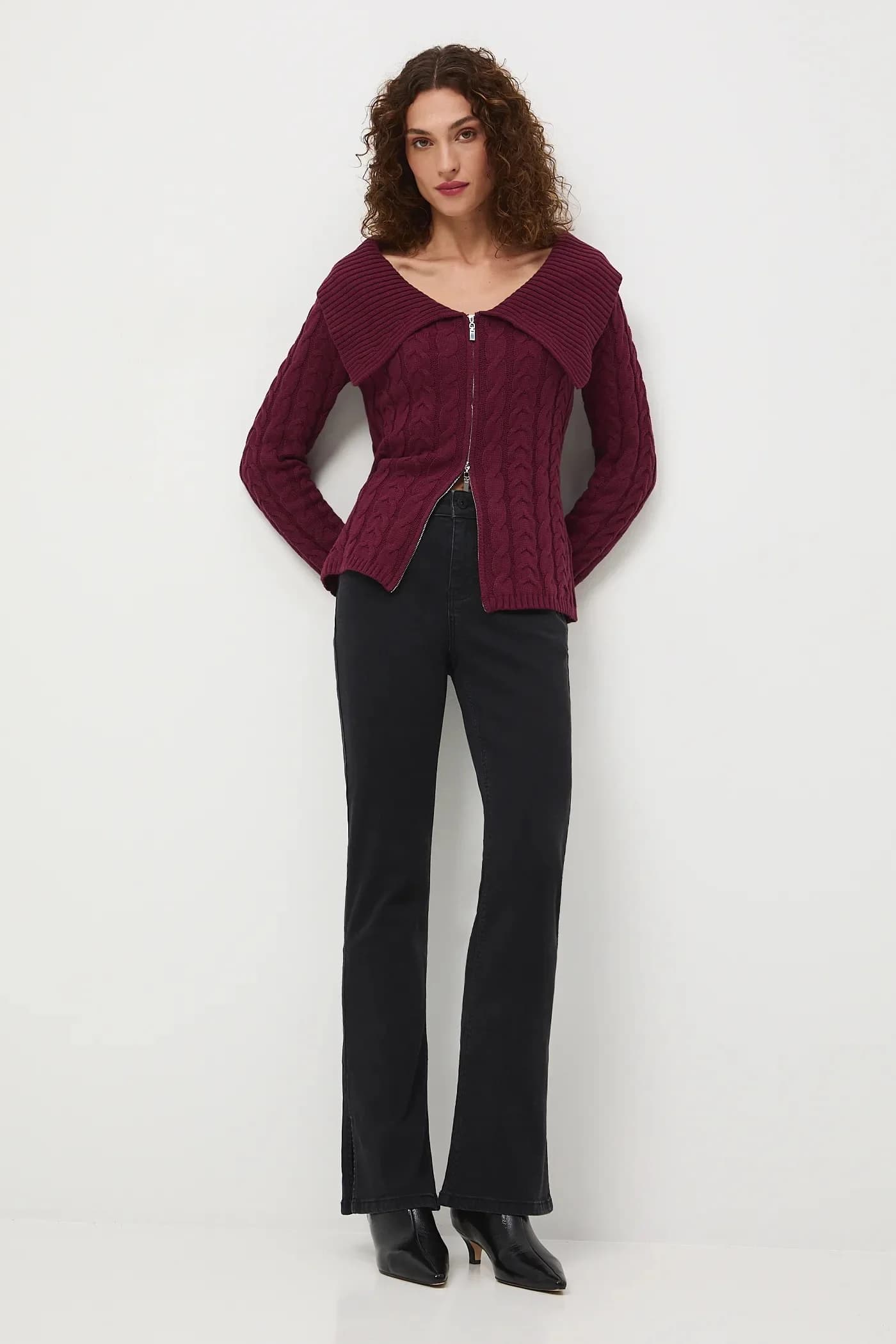 Джинсы - фото 2