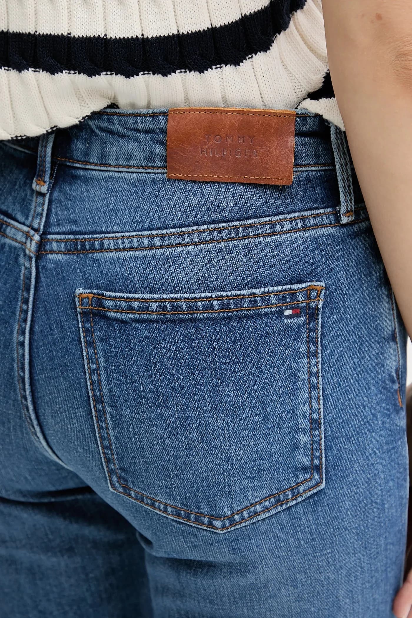 Джинсы - фото 4