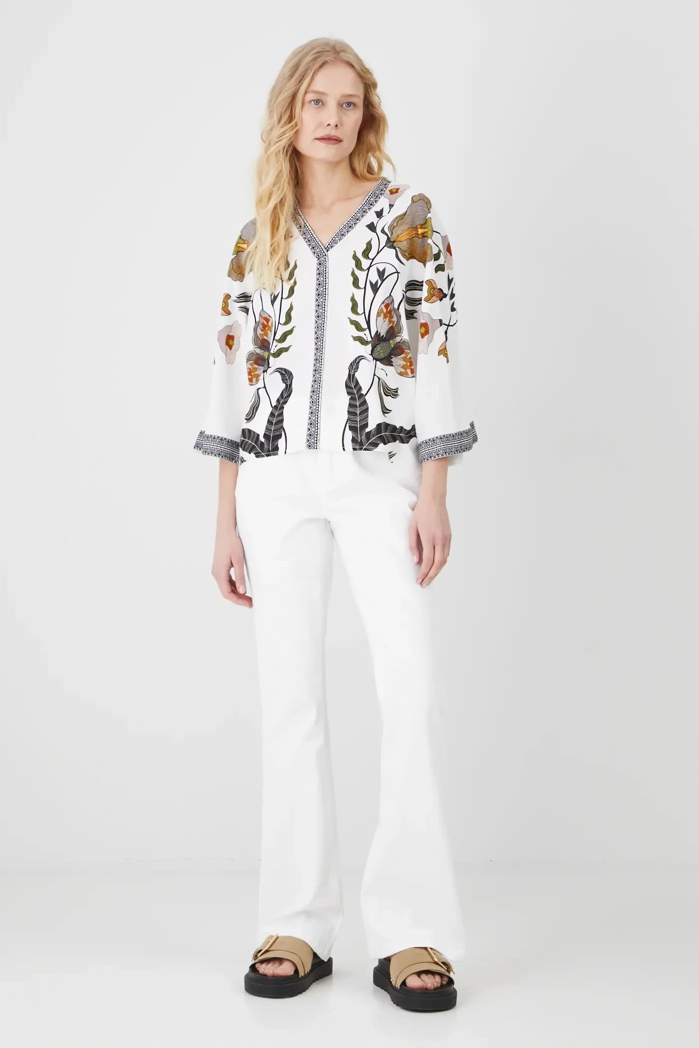 Джинсы - фото 2