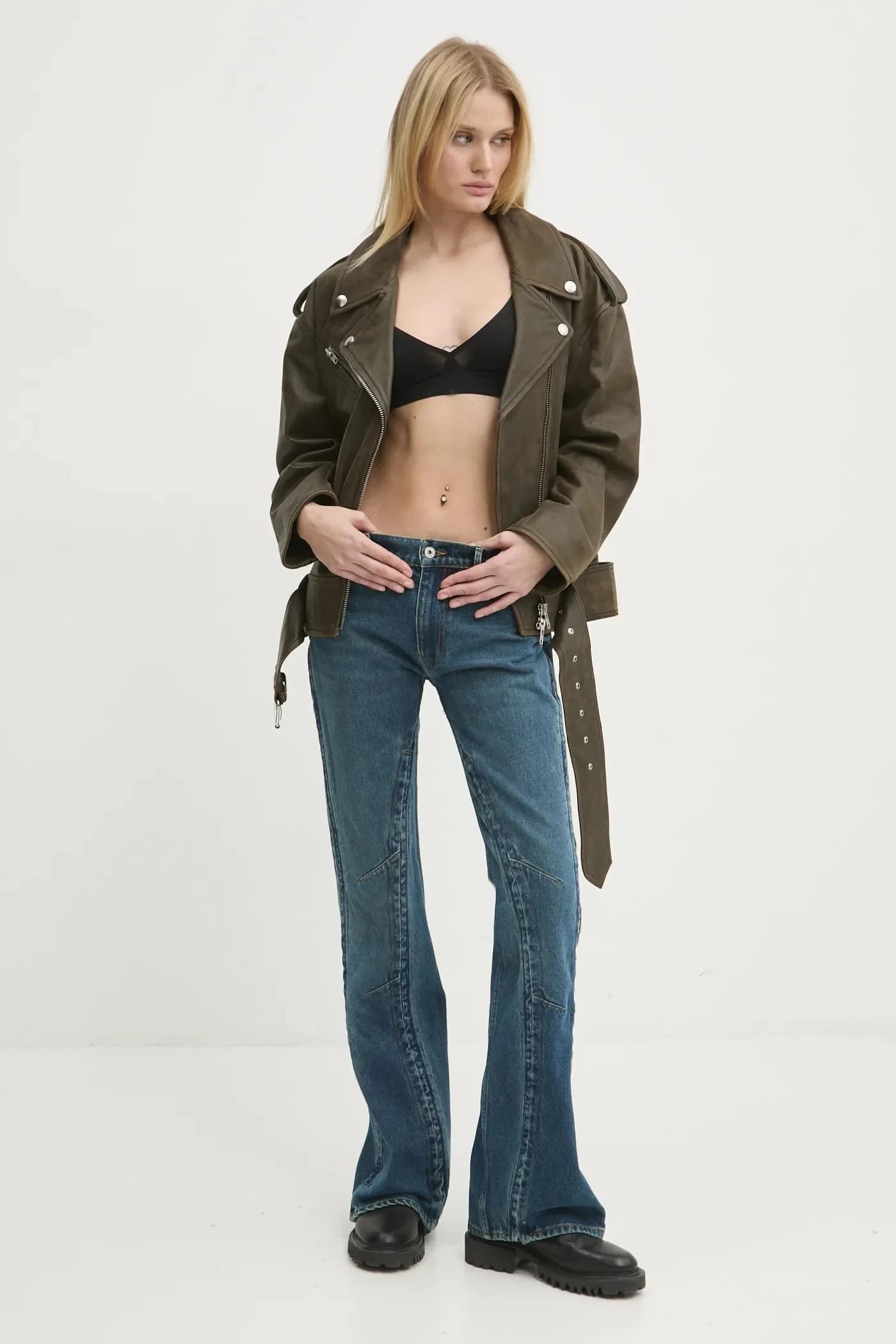 УЗКИЕ ДЖИНСЫ EVERGREEN С КРЮЧКОМ И ГЛАЗАМИ - фото 2