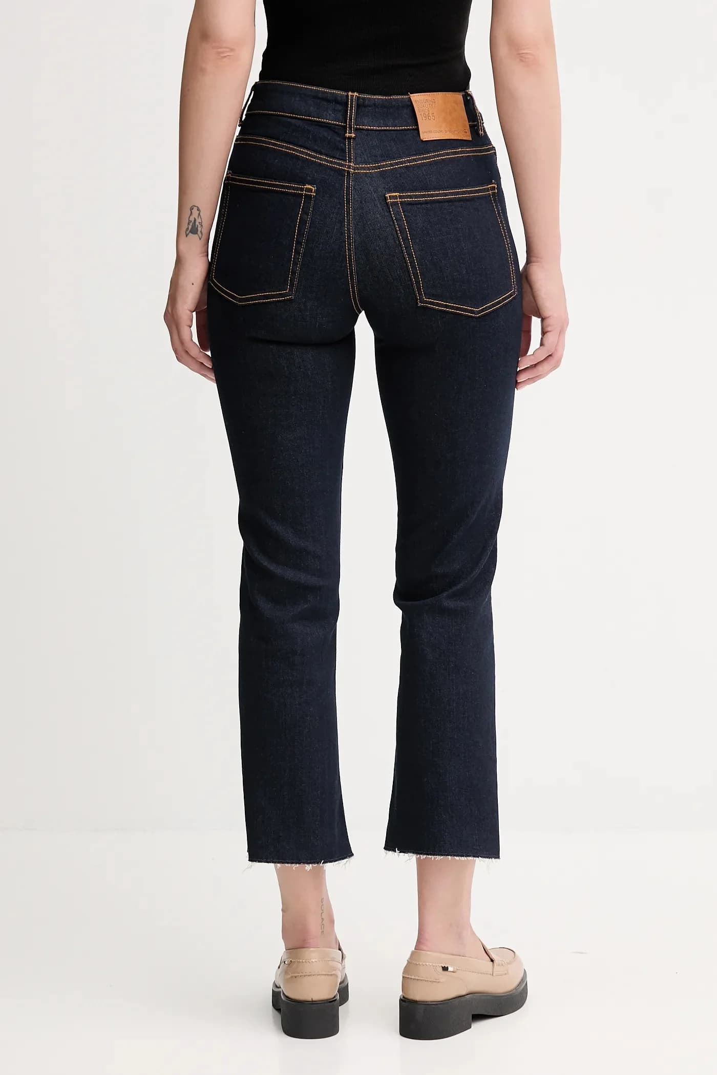 Джинсы - фото 3