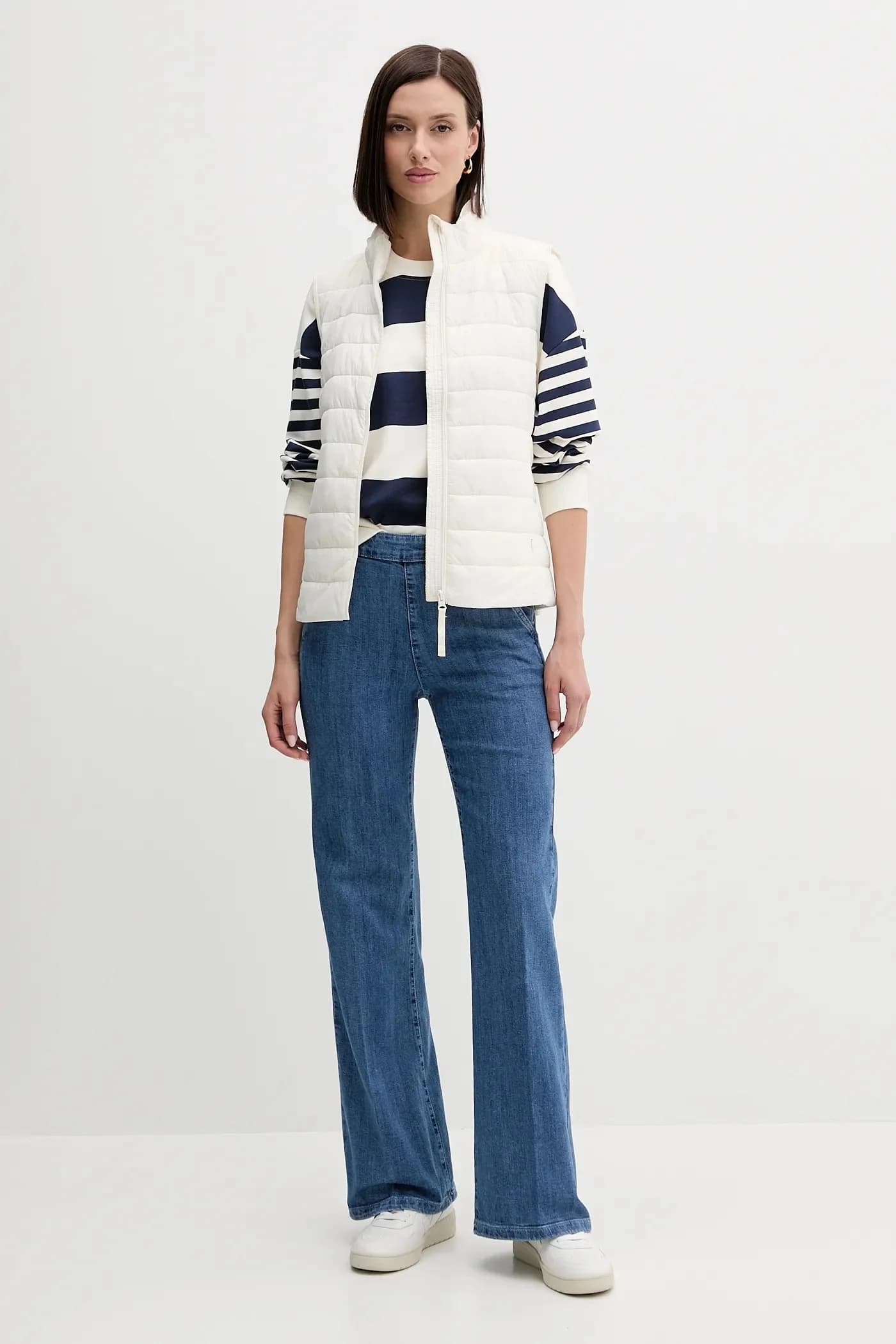 Джинсы - фото 2