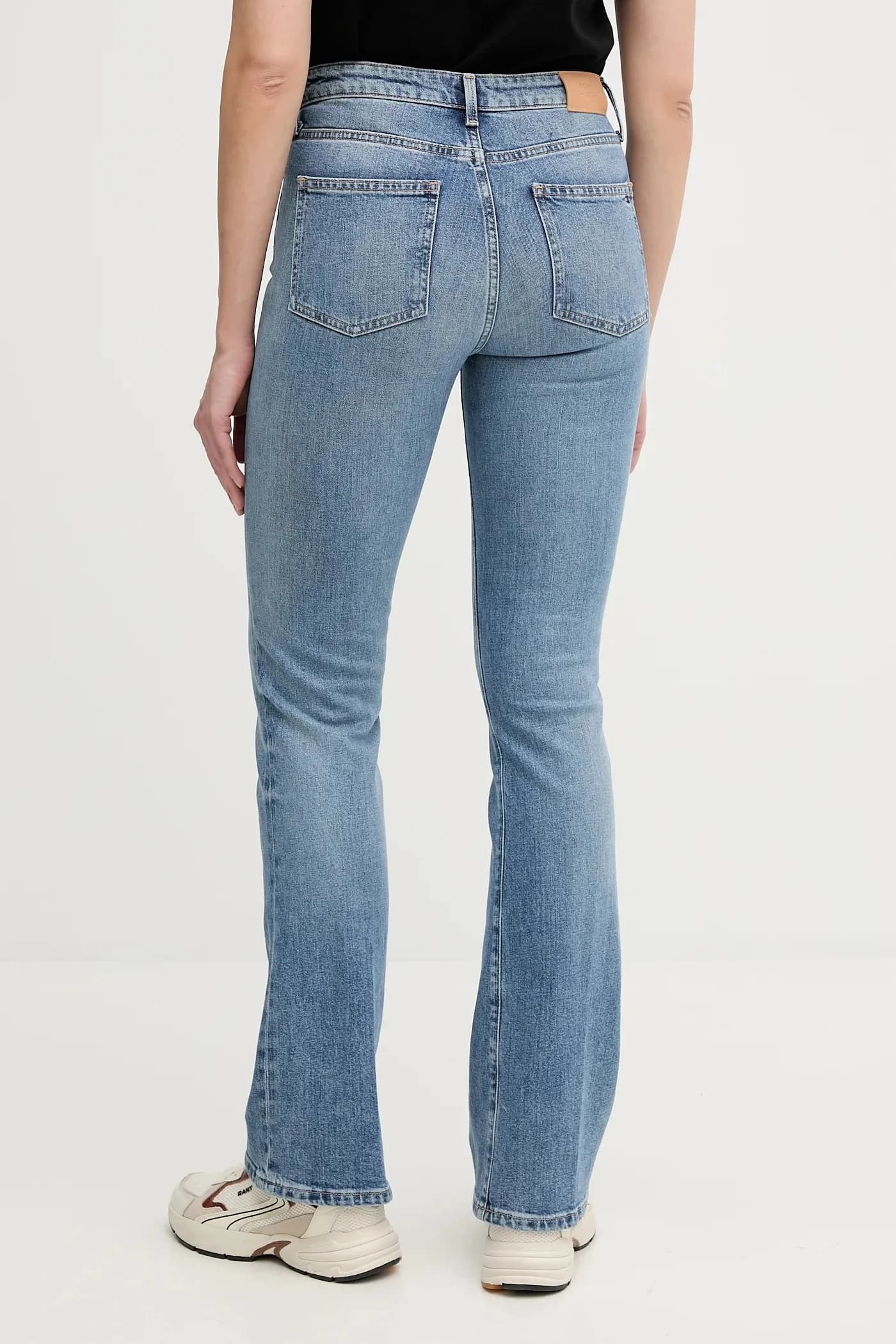 Джинсы - фото 3