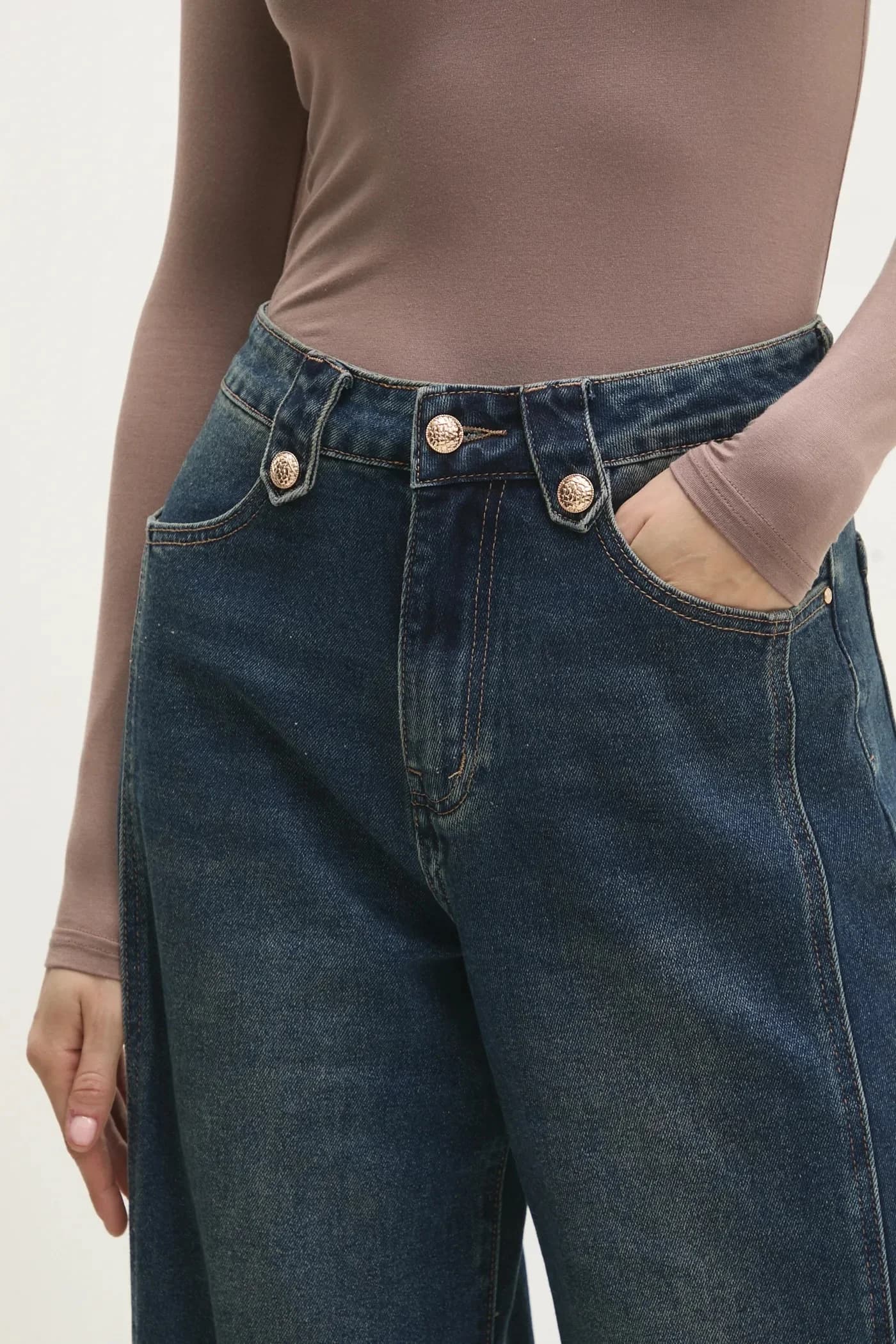 Джинсы - фото 4