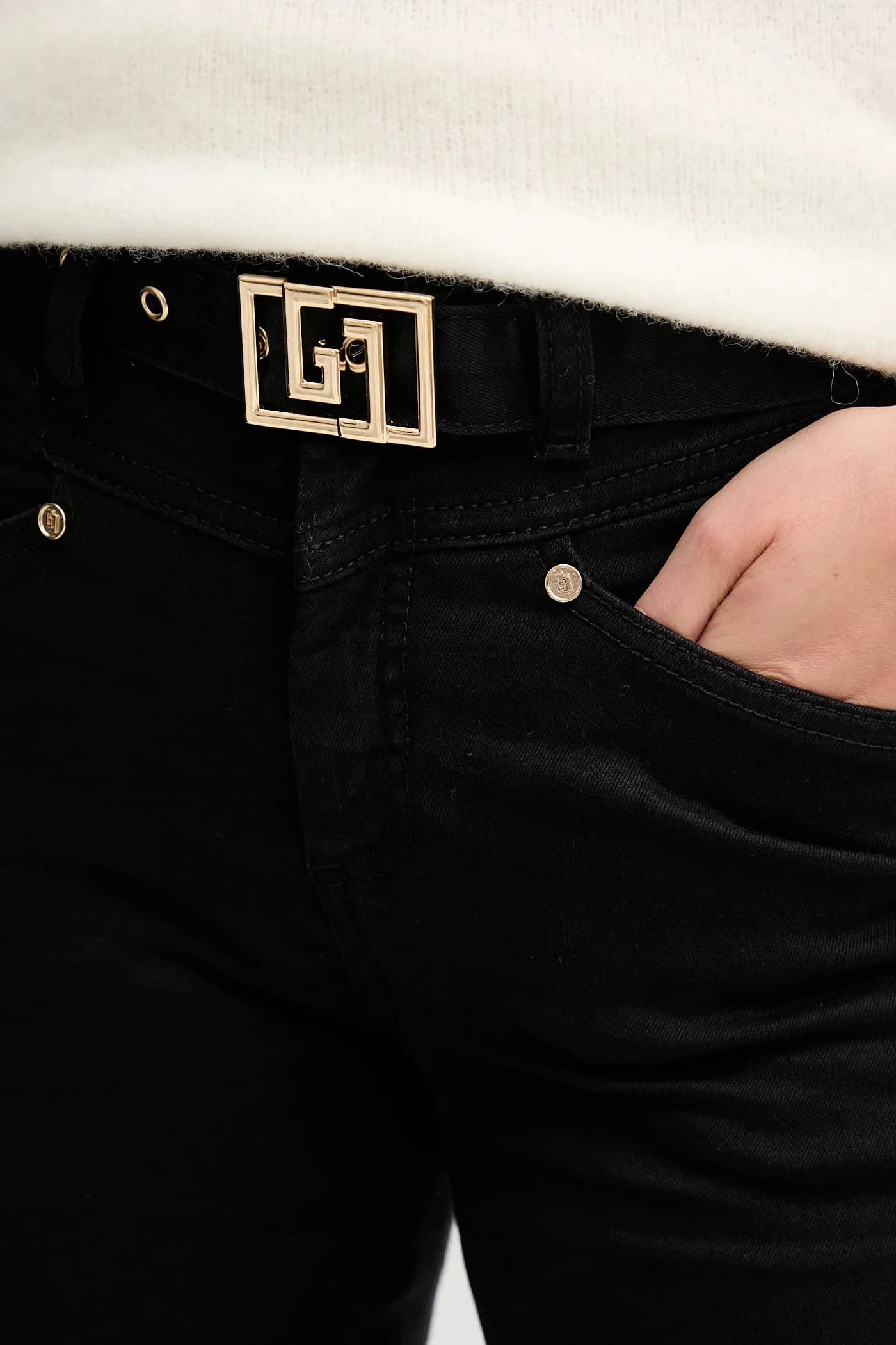 Джинсы - фото 4