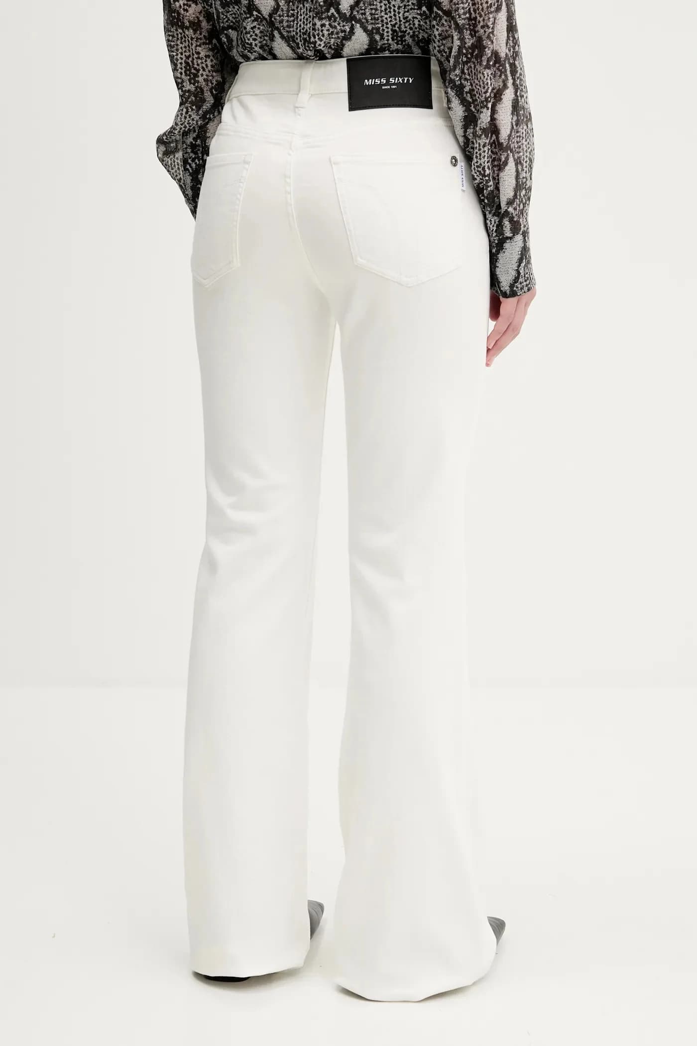 Джинсы - фото 3