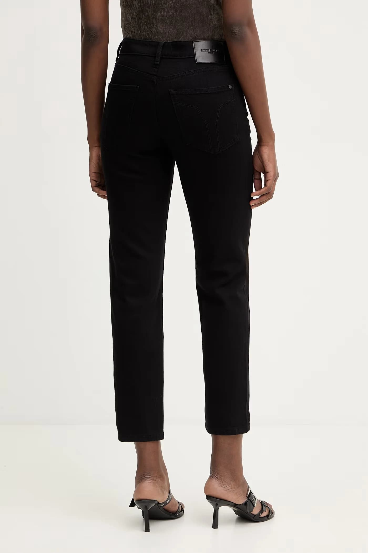 Джинсы - фото 3