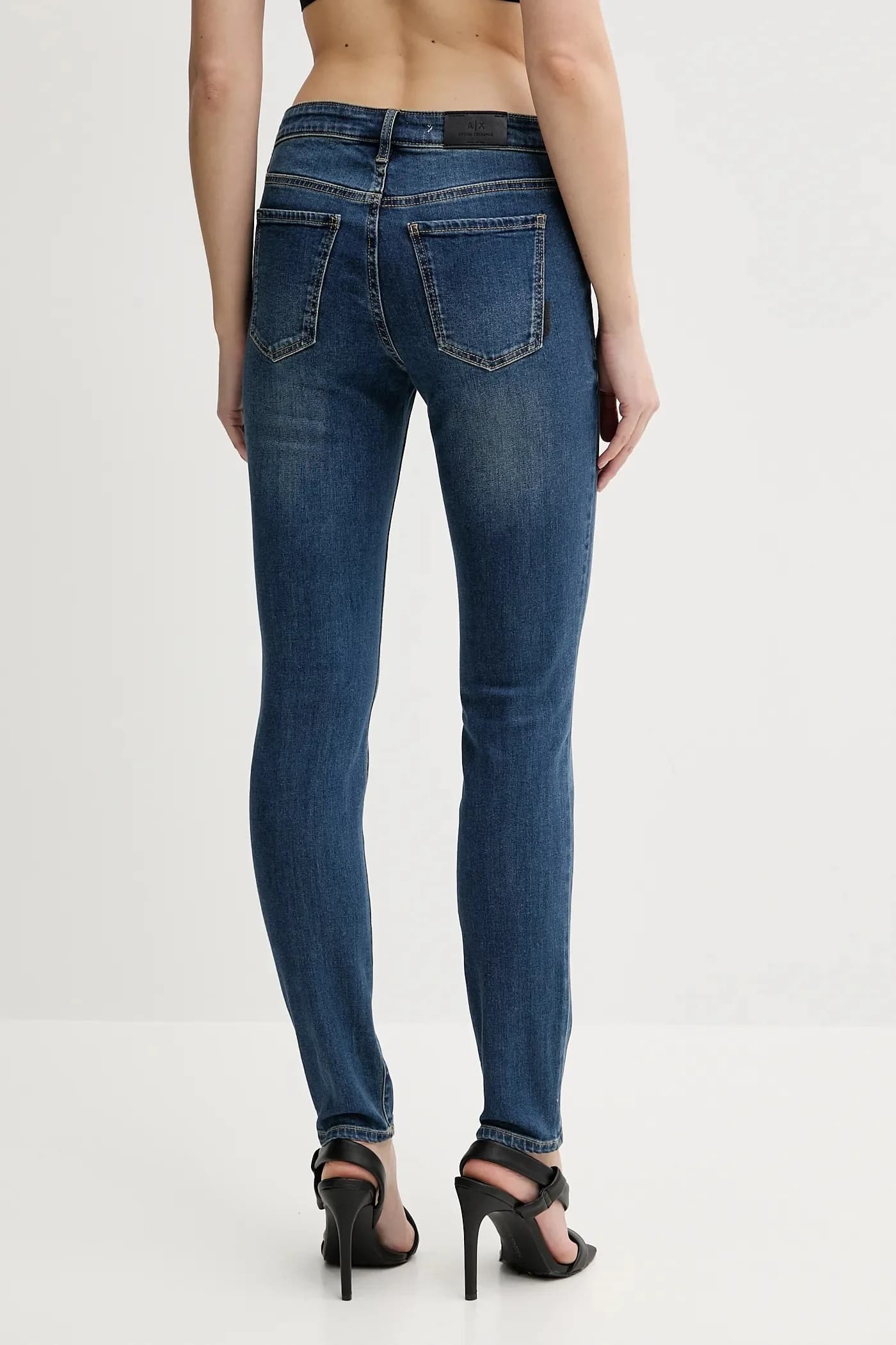 Джинсы - фото 3