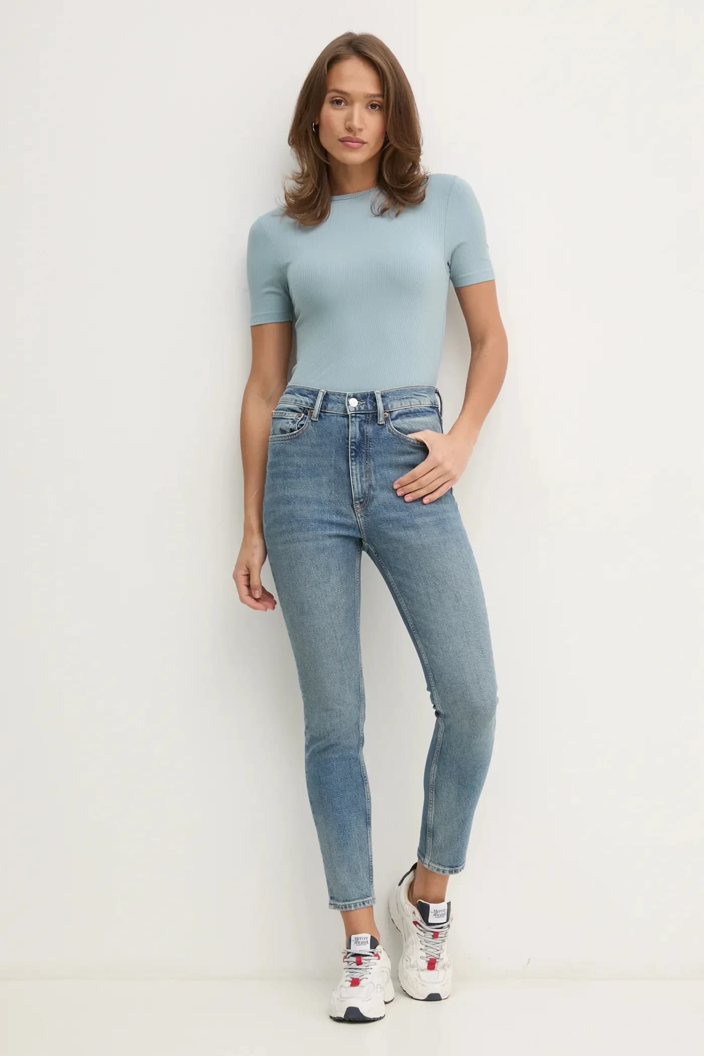 Джинсы - фото 2