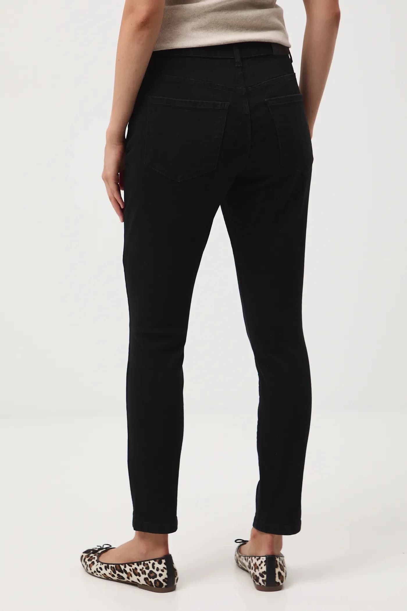 Джинсы - фото 3