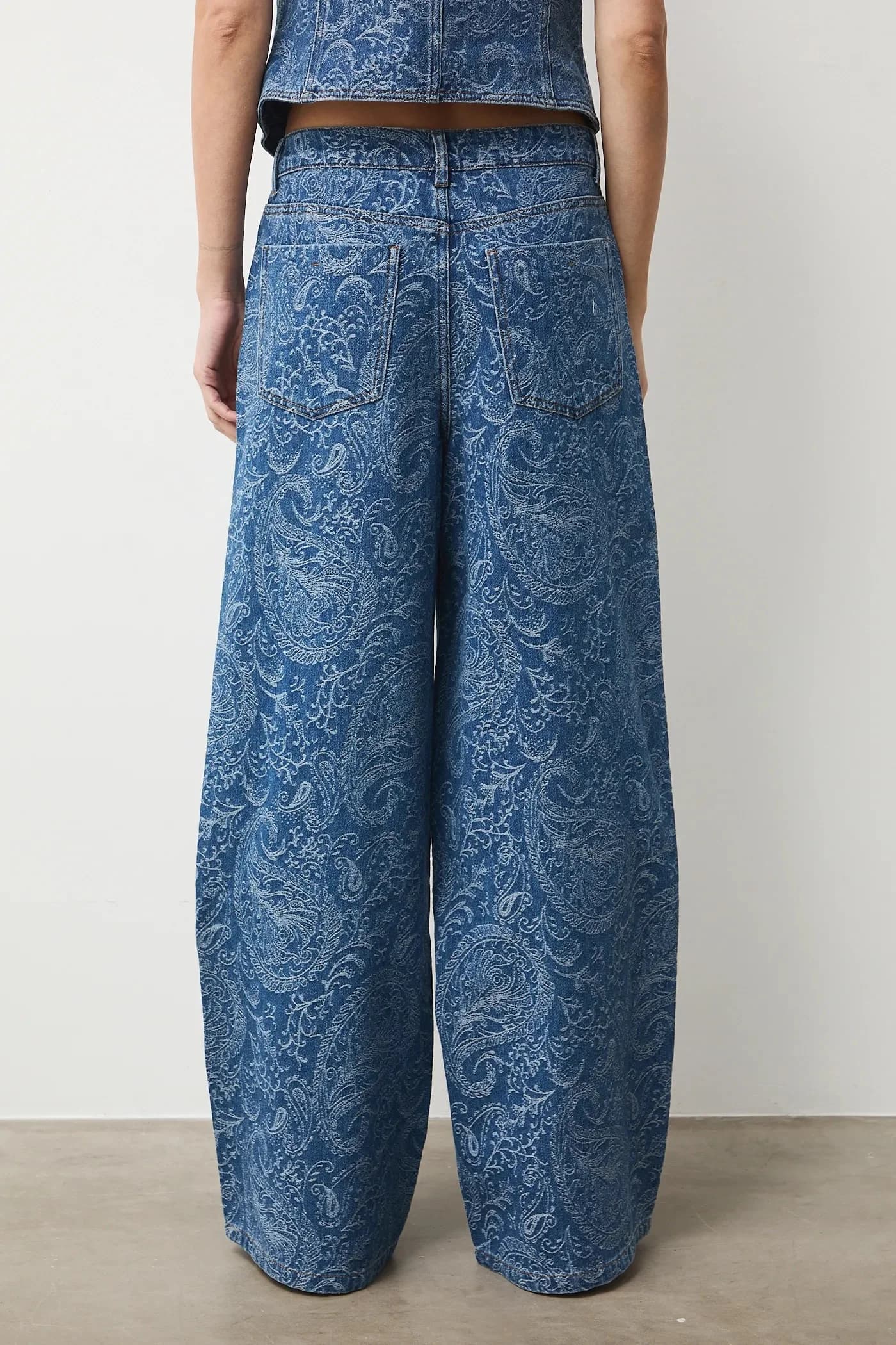 Джинсы - фото 3