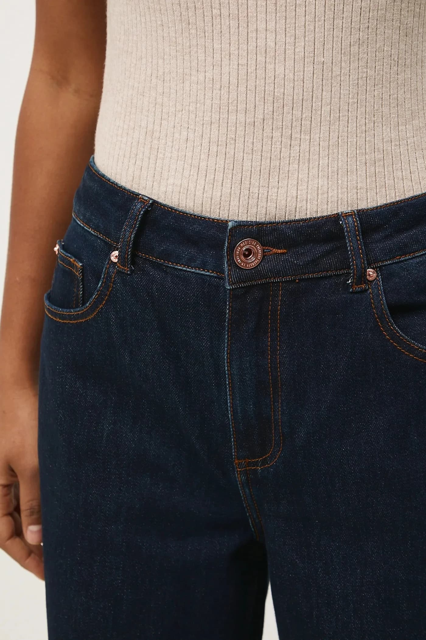 Джинсы - фото 4