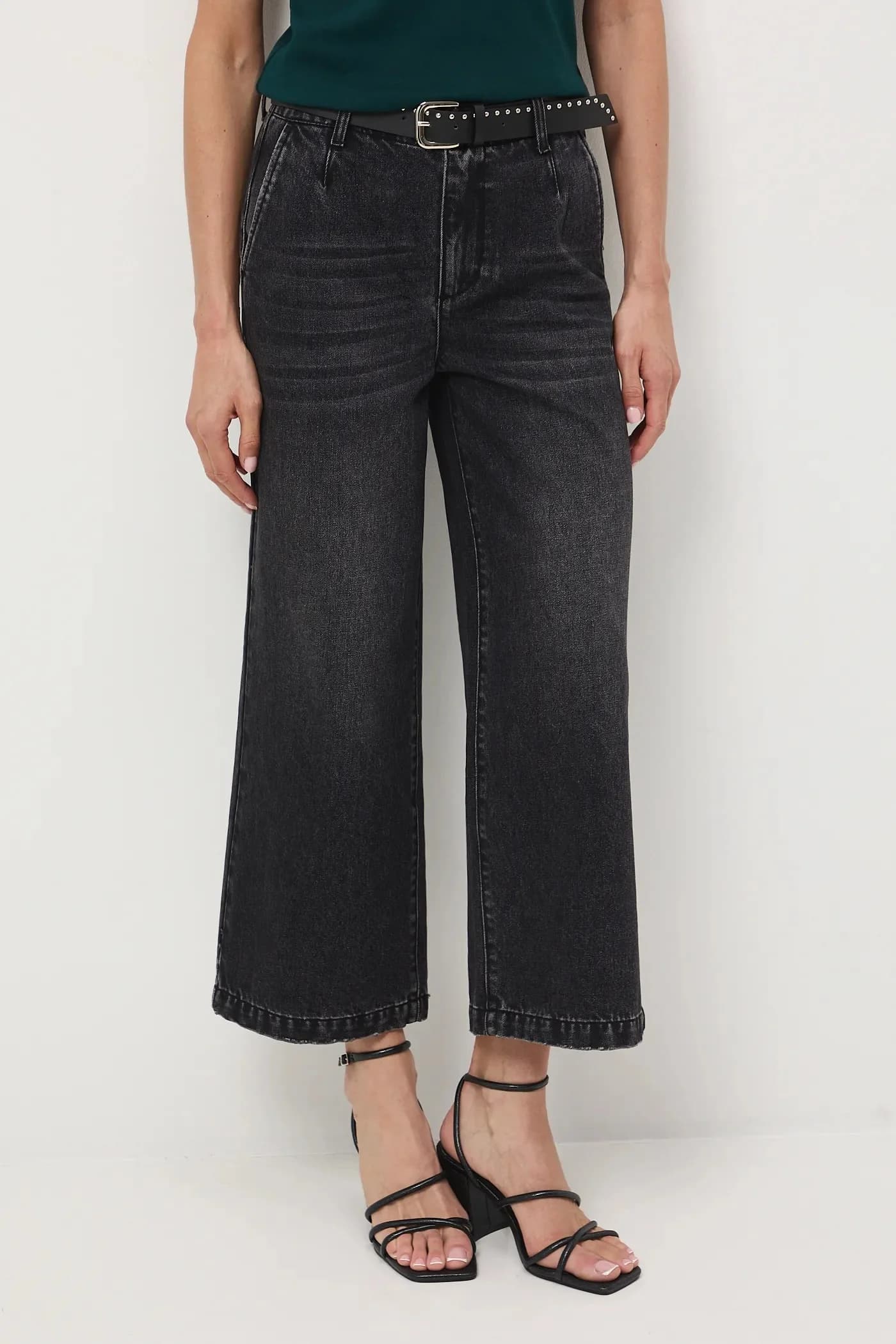 Джинсы - фото 2