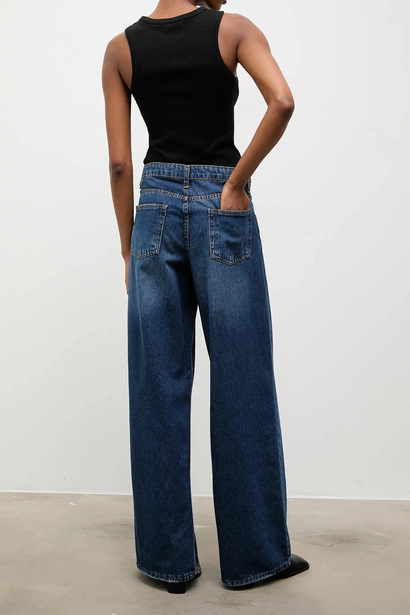 Джинсы - фото 3