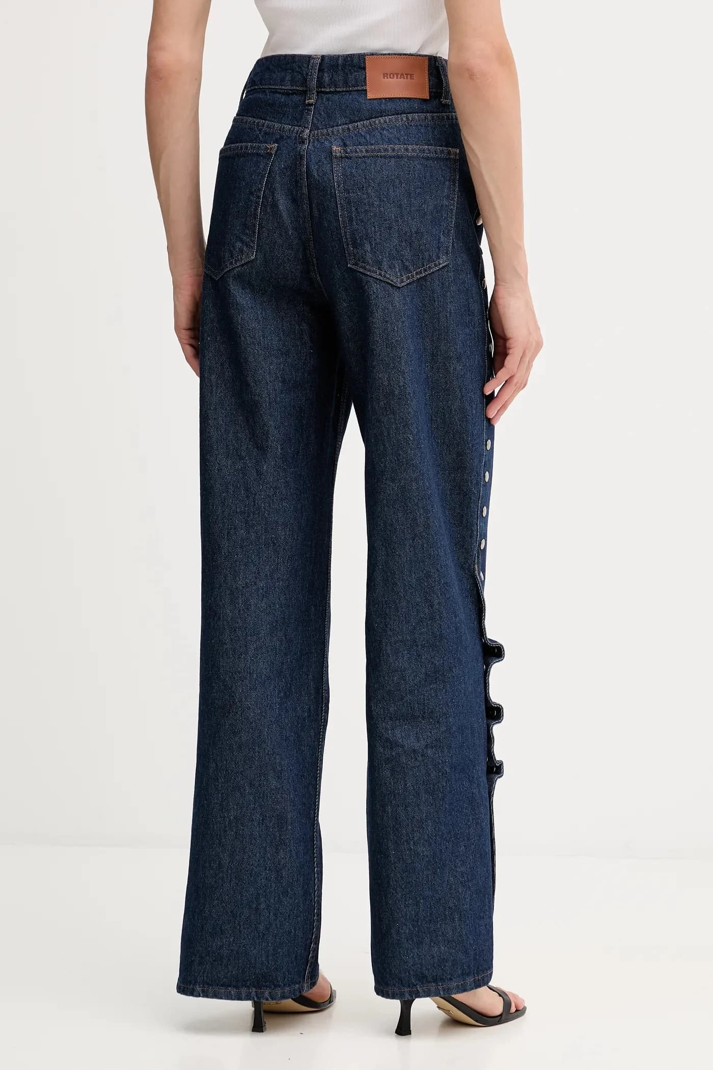 Джинсы - фото 3