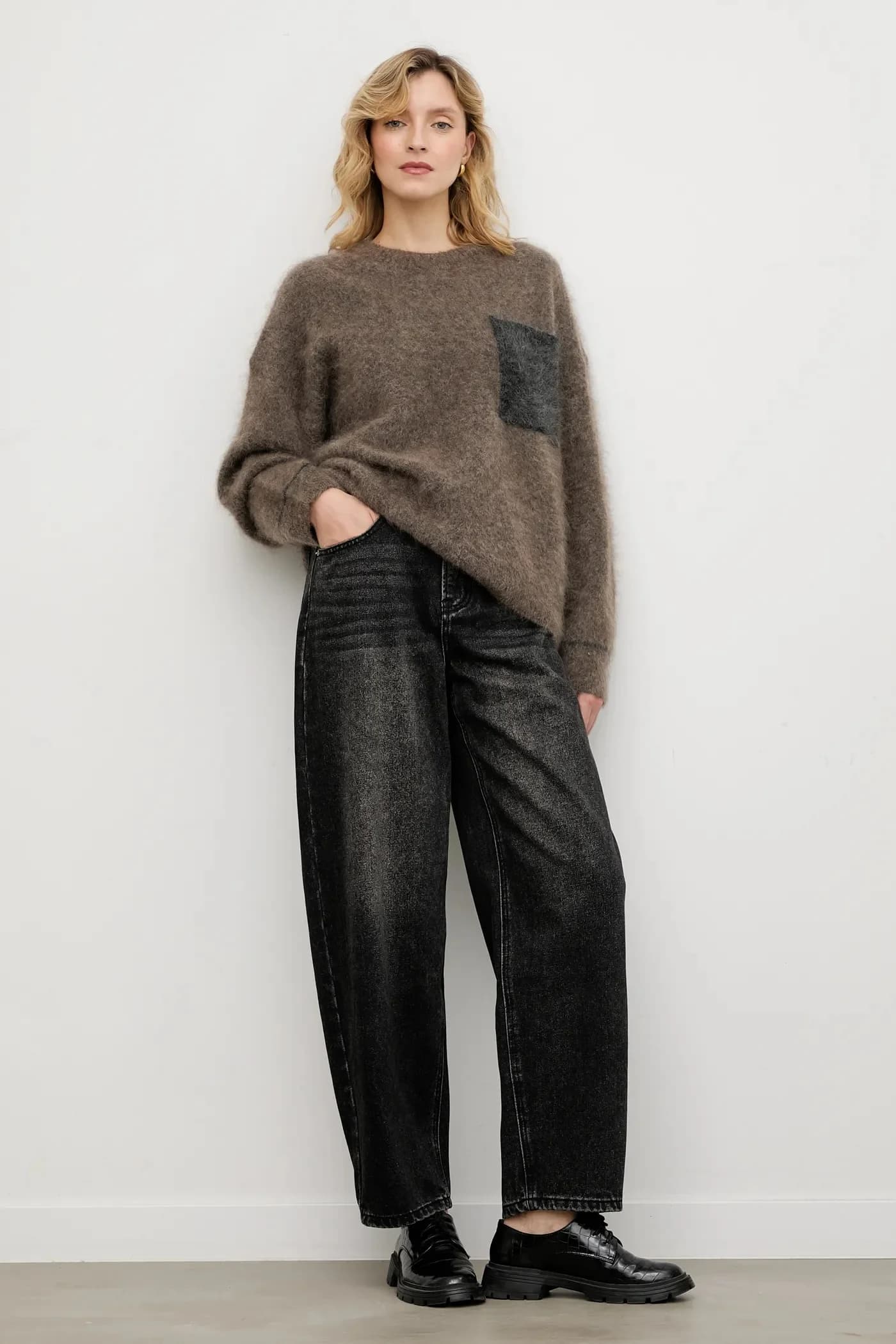 Джинсы - фото 2