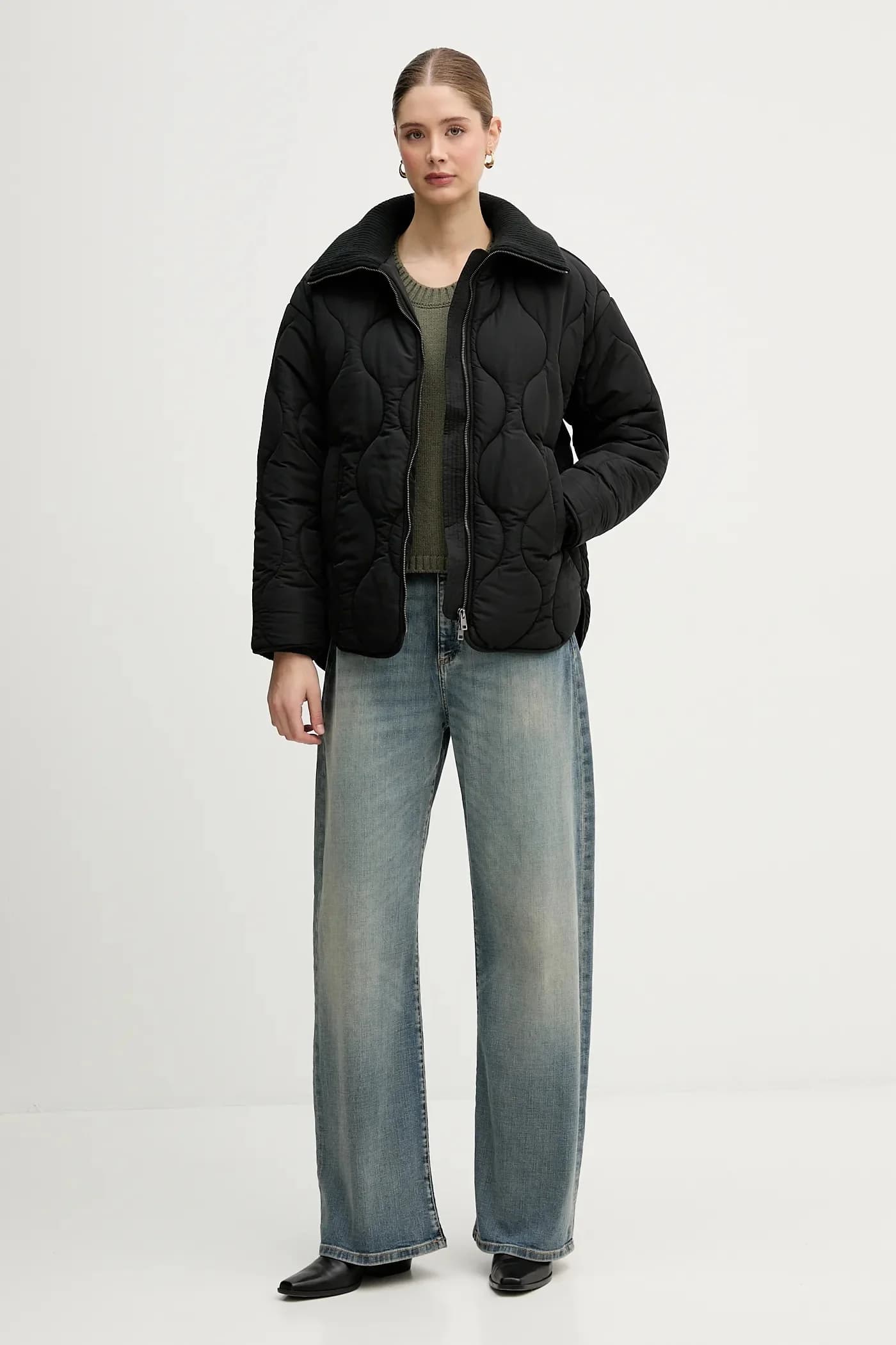 Джинсы - фото 2