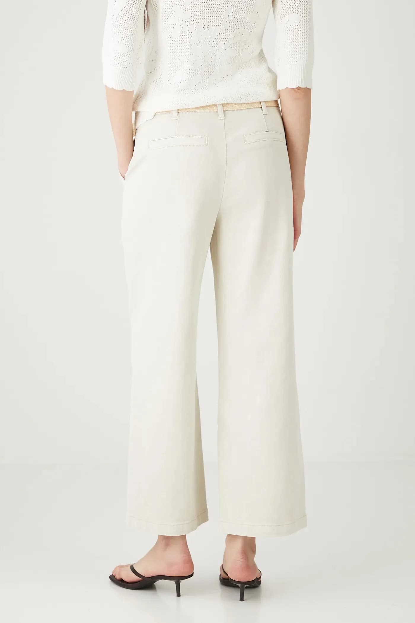 Джинсы - фото 3