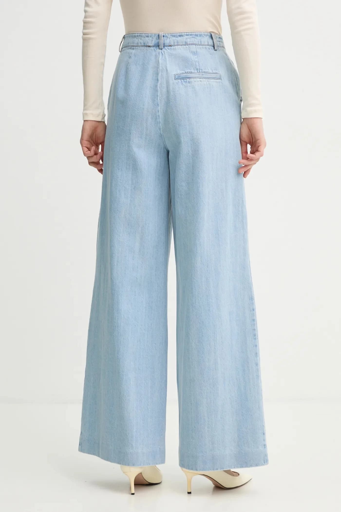 Джинсы - фото 3