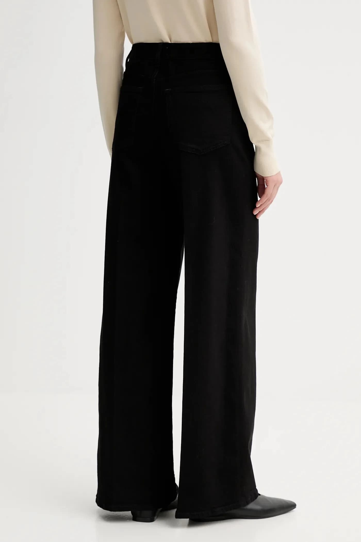 Джинсы - фото 3