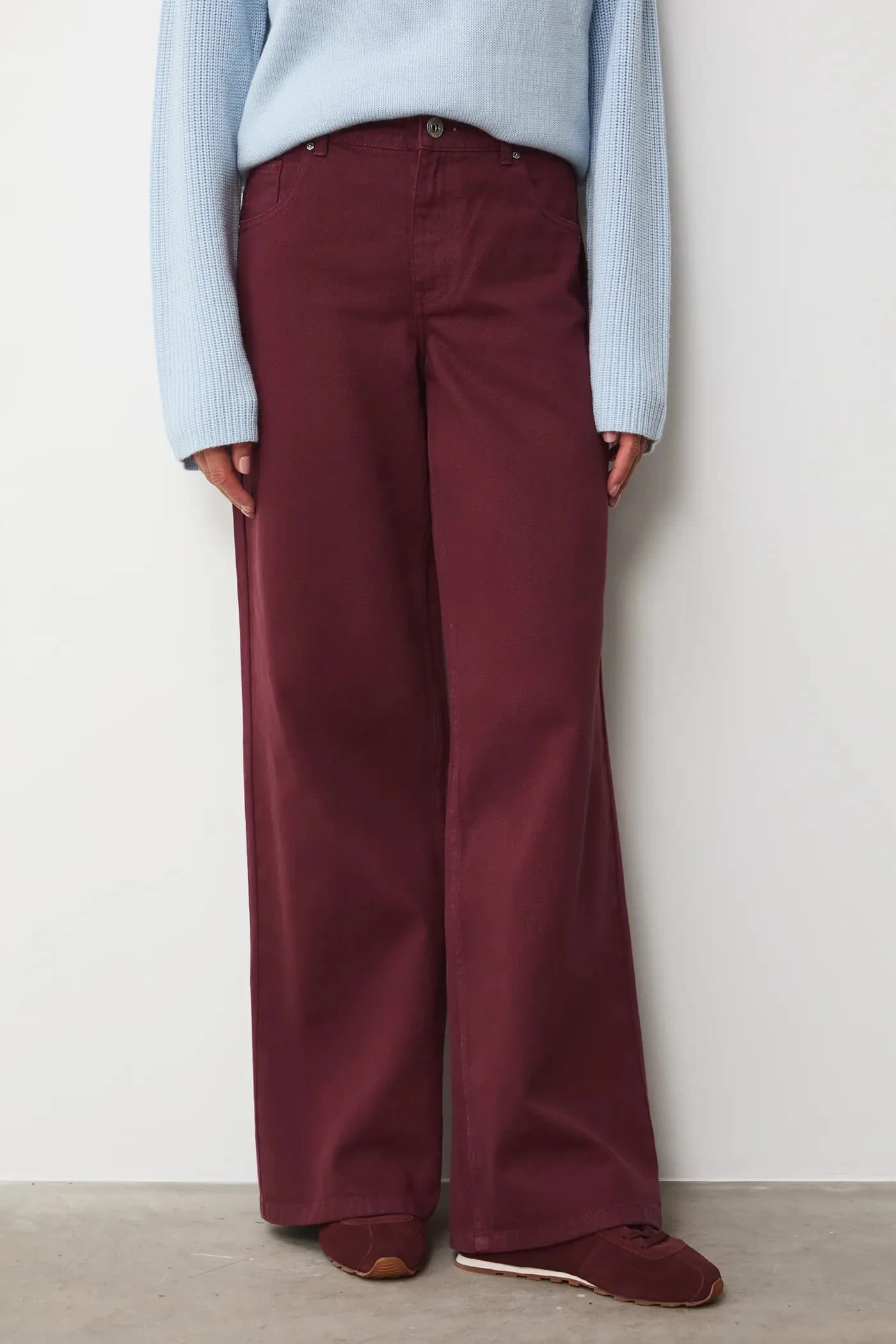 Хлопковые джинсы - фото 2