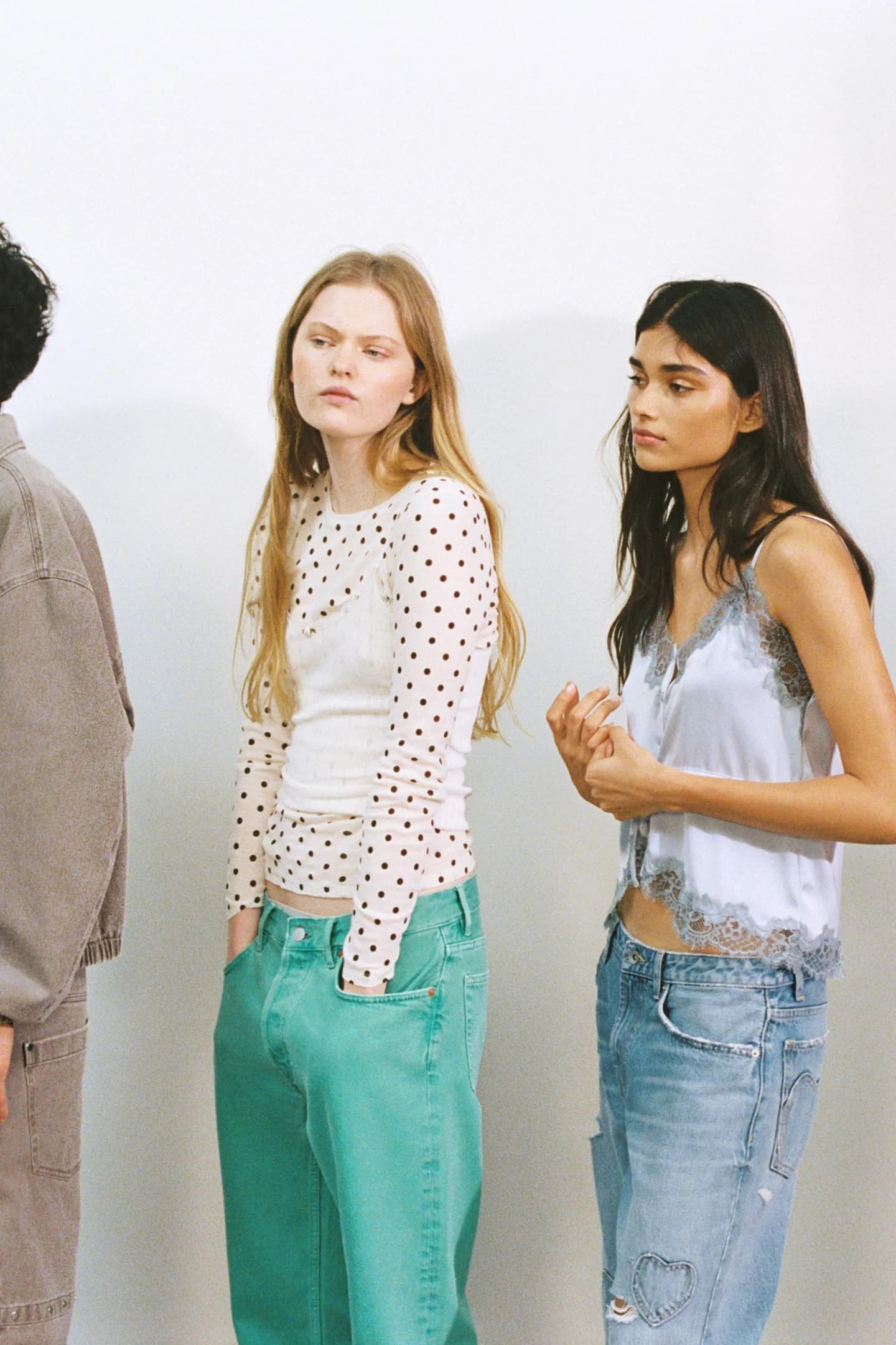 ФУТБОЛКА ПУАНТЕЛЬ НА РЕМЕНЯХ - фото 2