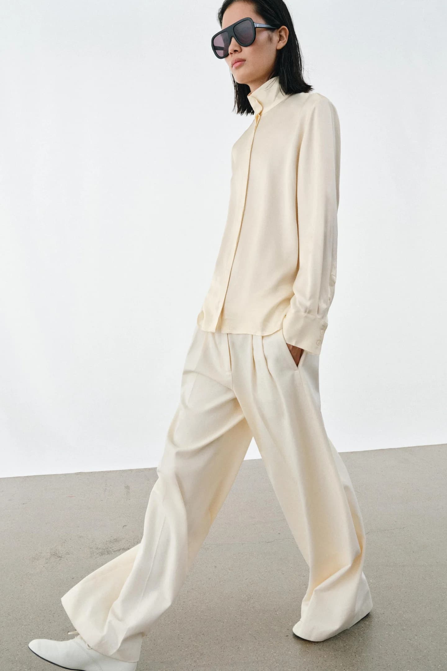 СВОБОДНАЯ РУБАШКА ИЗ АТЛАСНОЙ ТКАНИ ИЗ КОЛЛЕКЦИИ ZW