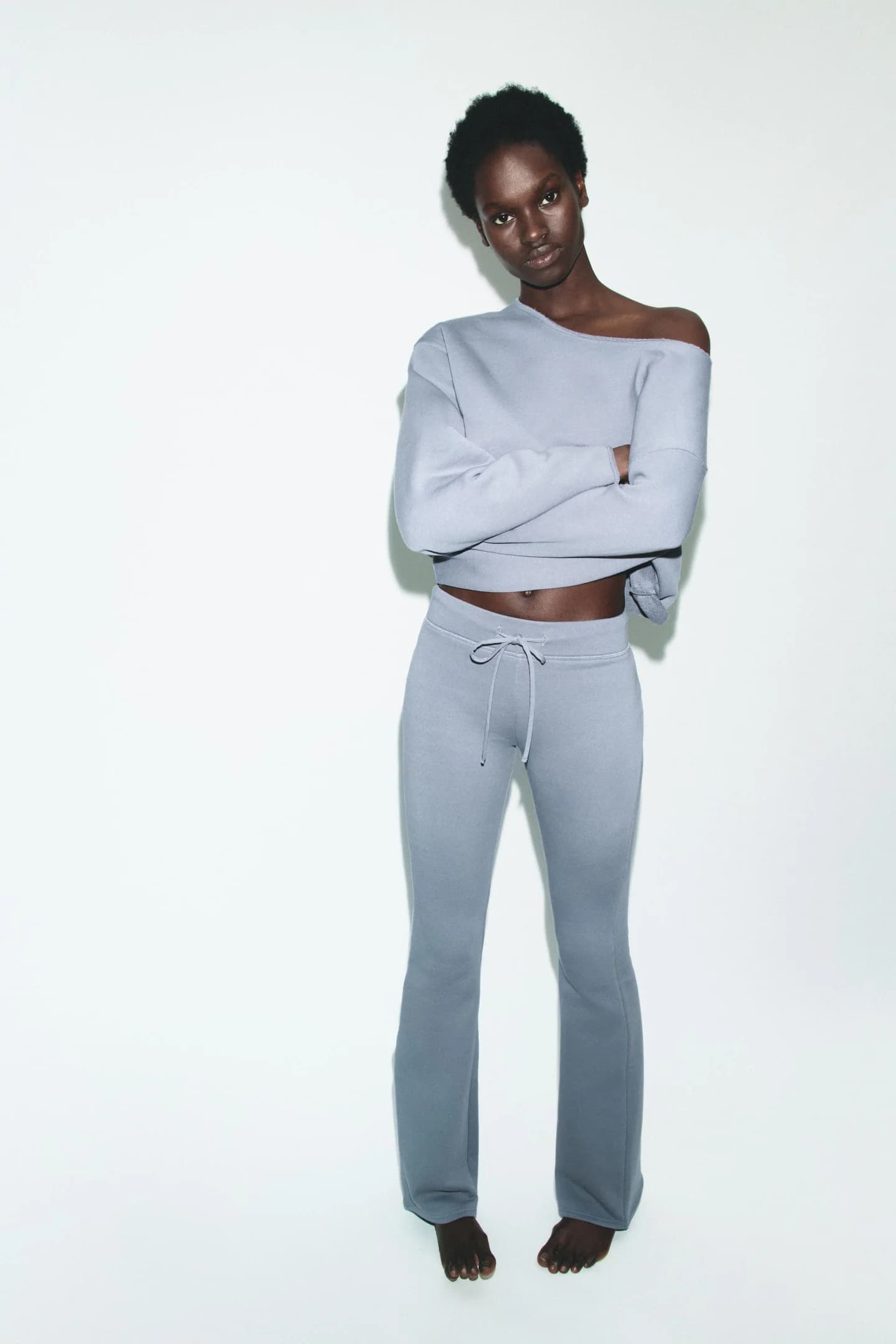 БРЮКИ-КЛЁС С ЭФФЕКТОМ СТИРКИ