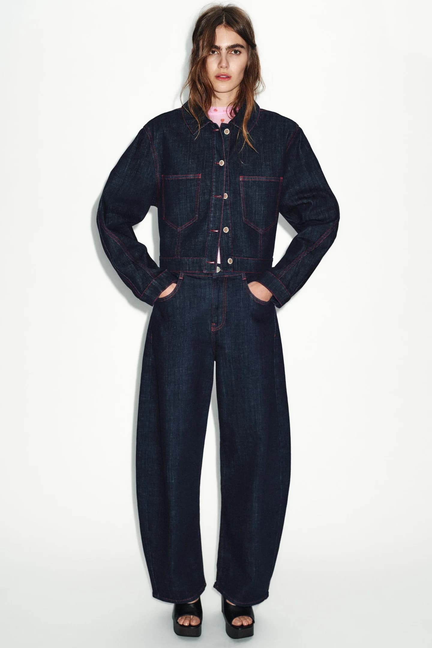 Z1975 КУРТКА С ПОДУШКАМИ НА ПЛЕЧАХ