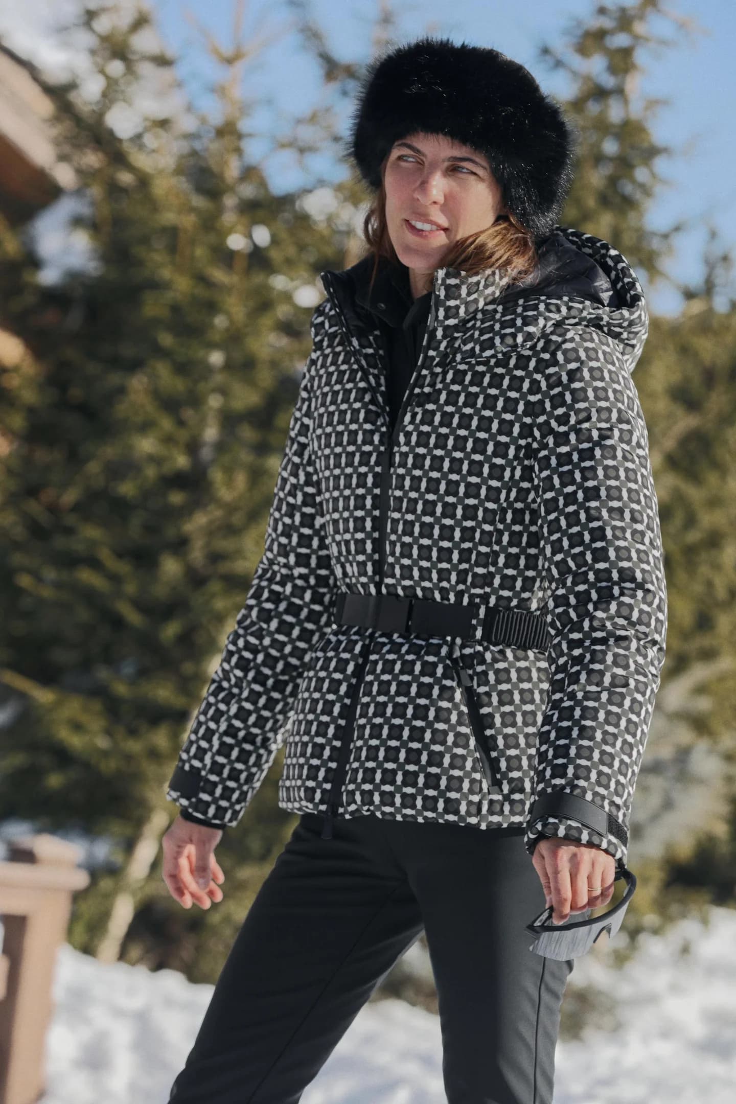 УТЕПЛЕННЫЙ АНОРАК 80% ПУХ 20% ПЕРО С КАПЮШОНОМ Водонепроницаемый ВЕТРОЗАЩИТНЫЙ RECCO® TECHNOLOGY ЛЫЖНАЯ КОЛЛЕКЦИЯ - фото 2